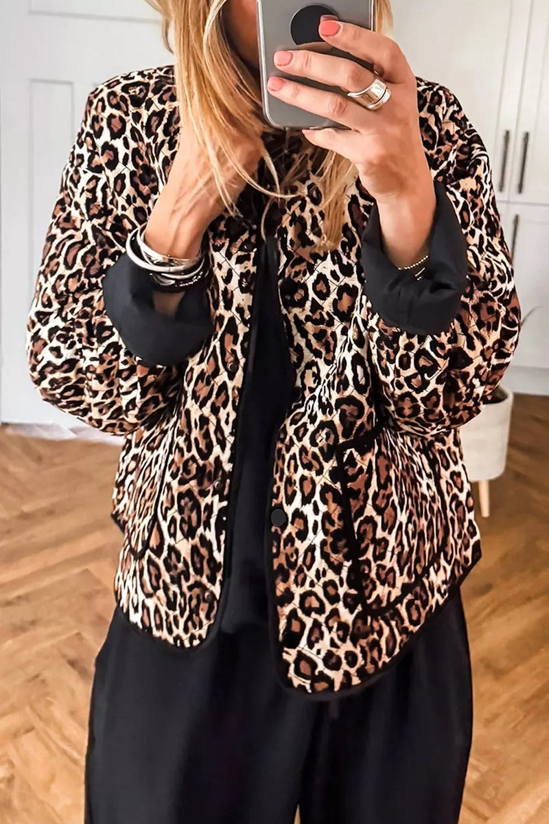 Leopardmönstrad jacka