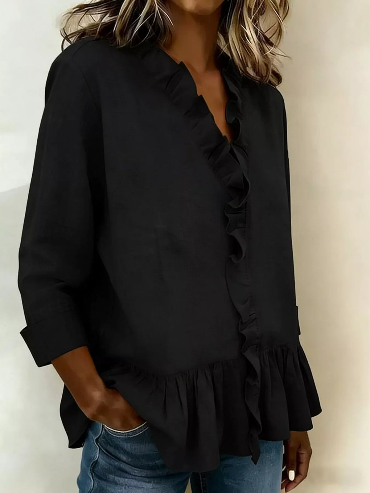 V-ringad blus med peplum – bild 13