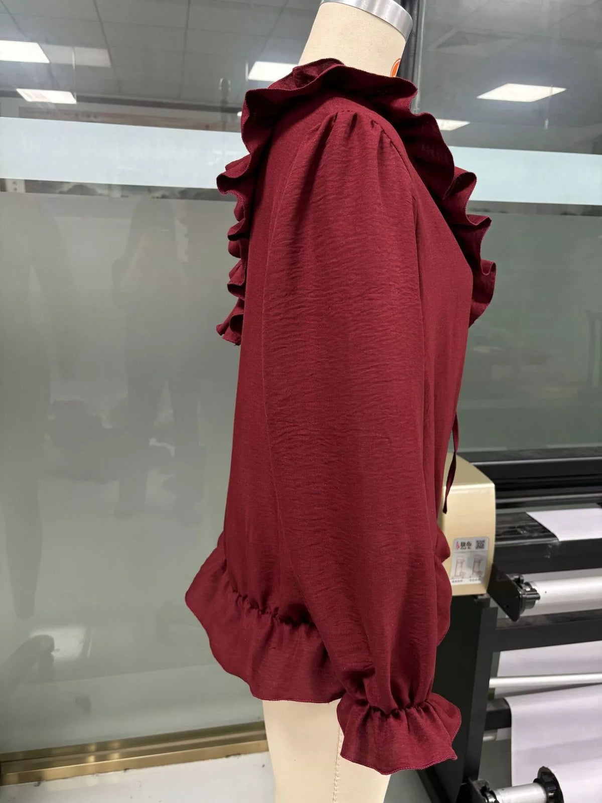 V-ringad blus – bild 11
