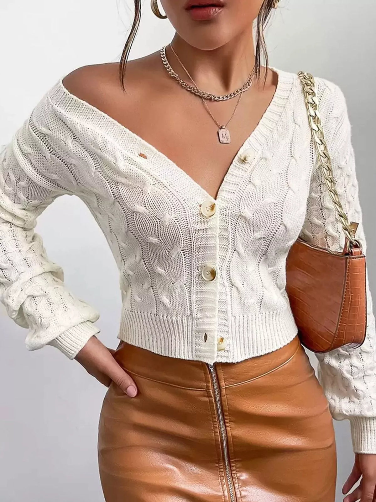 Kabelstickad cardigan med knappstängning i polyester – bild 3