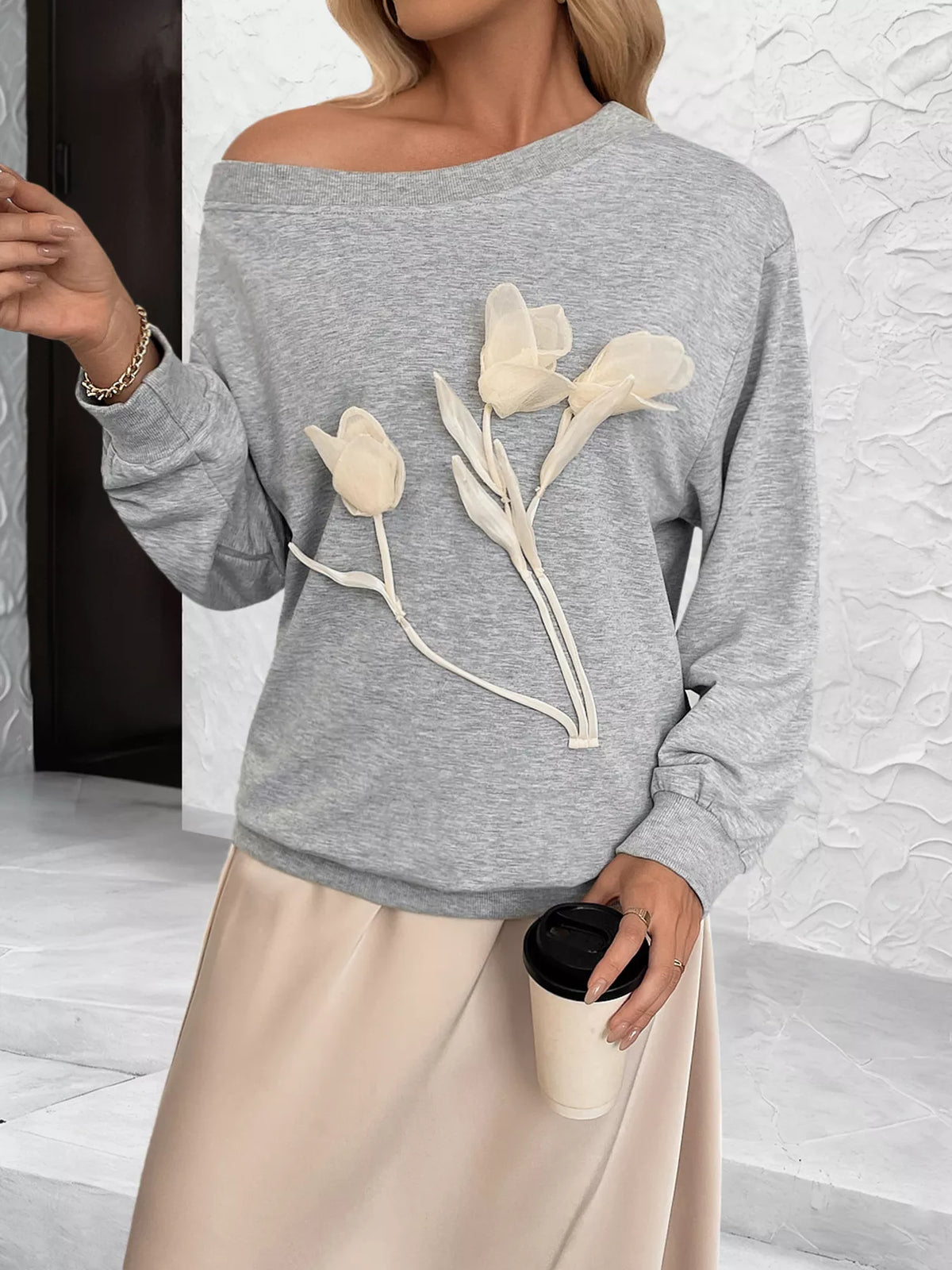 Blommig sweatshirt – bild 3