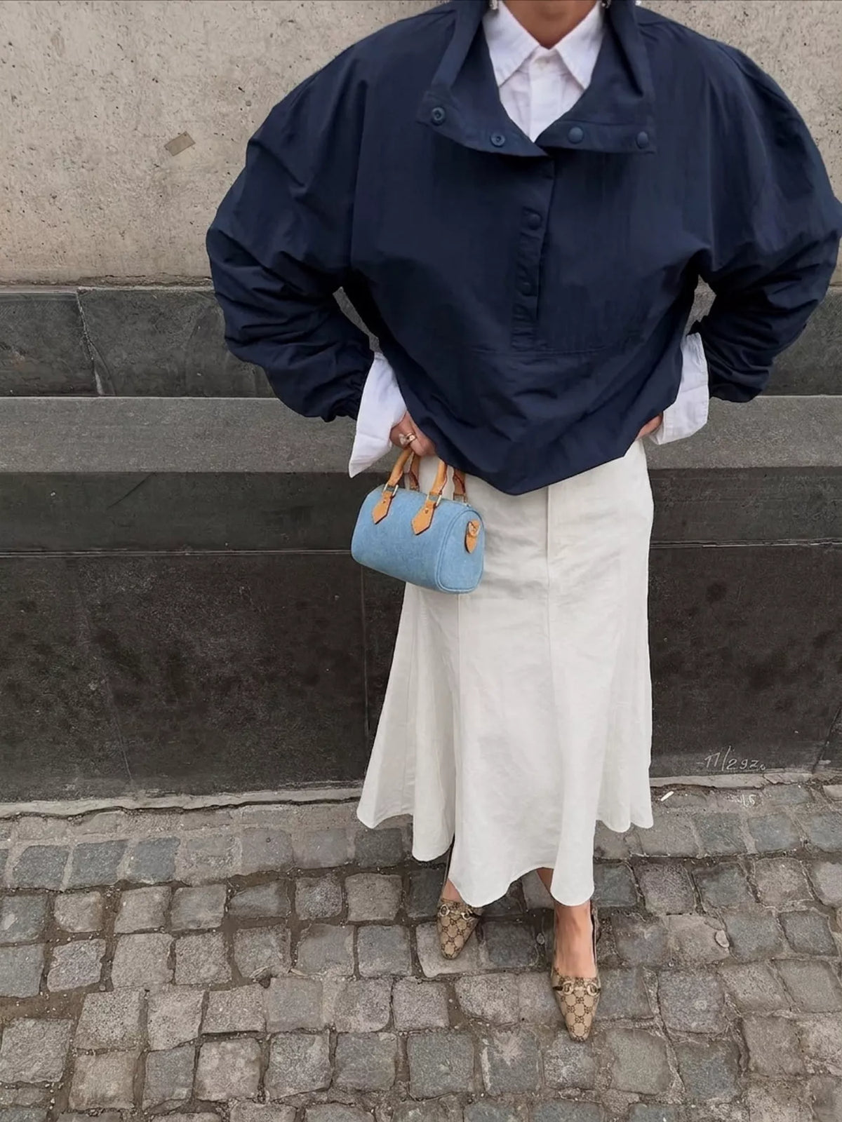 Midikjol med hög midja och sjöjungfrusilhuett – bild 8