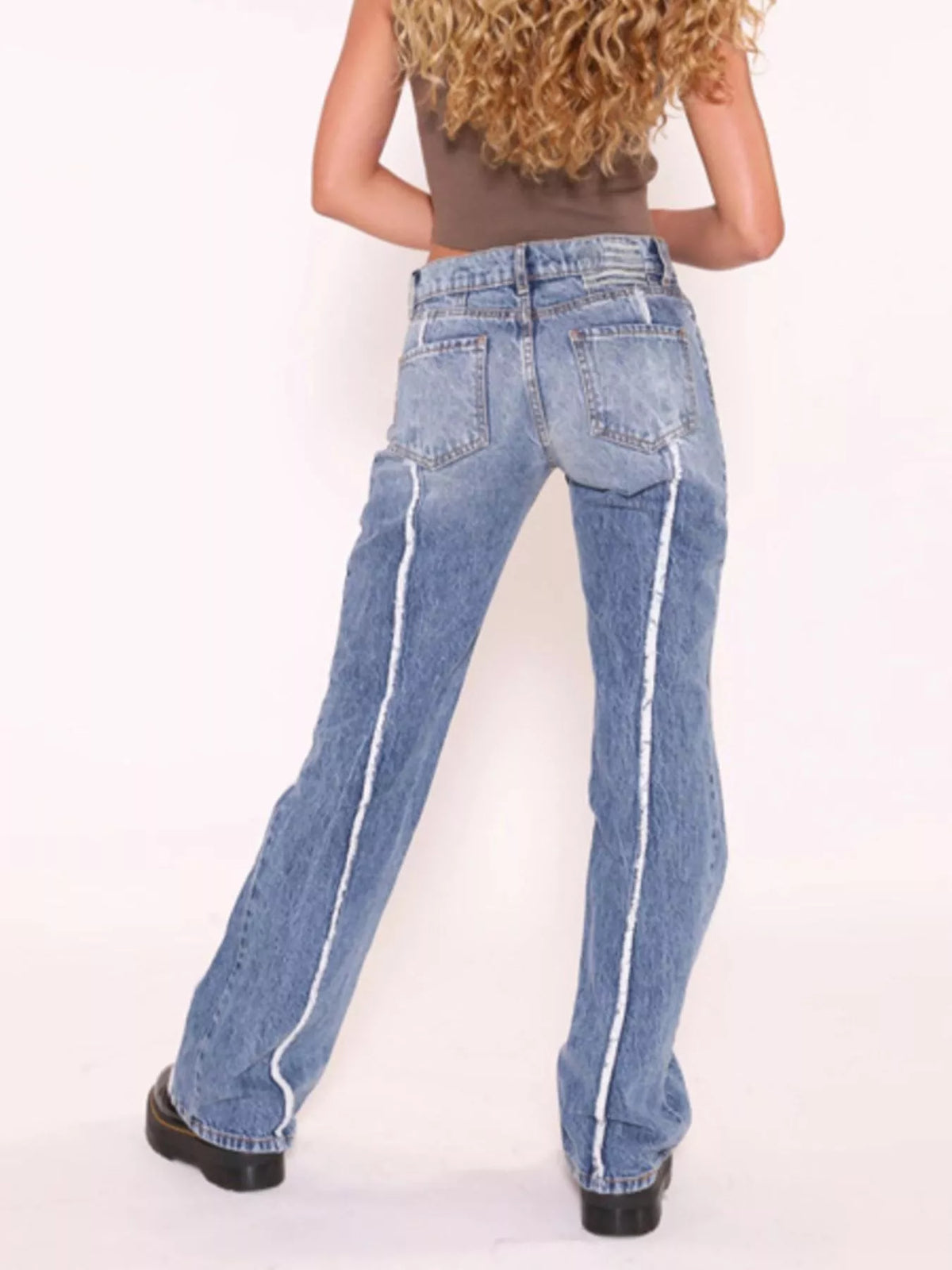 Randiga jeans med låg midja – bild 5