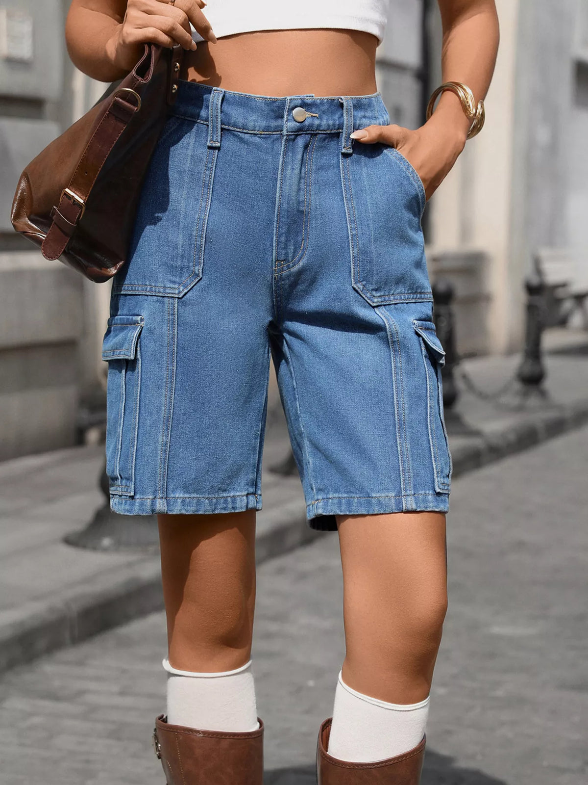 Tvättade shorts i denim med hög midja – bild 6