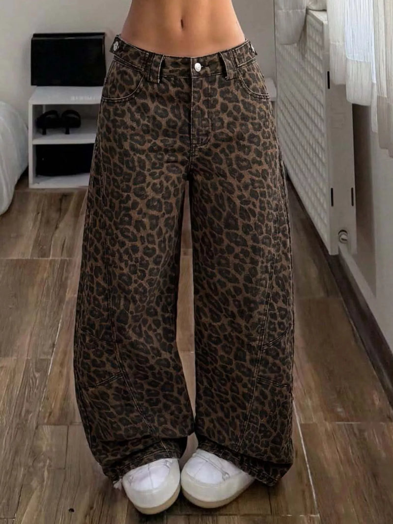 Leopardmönstrade jeans med hög midja