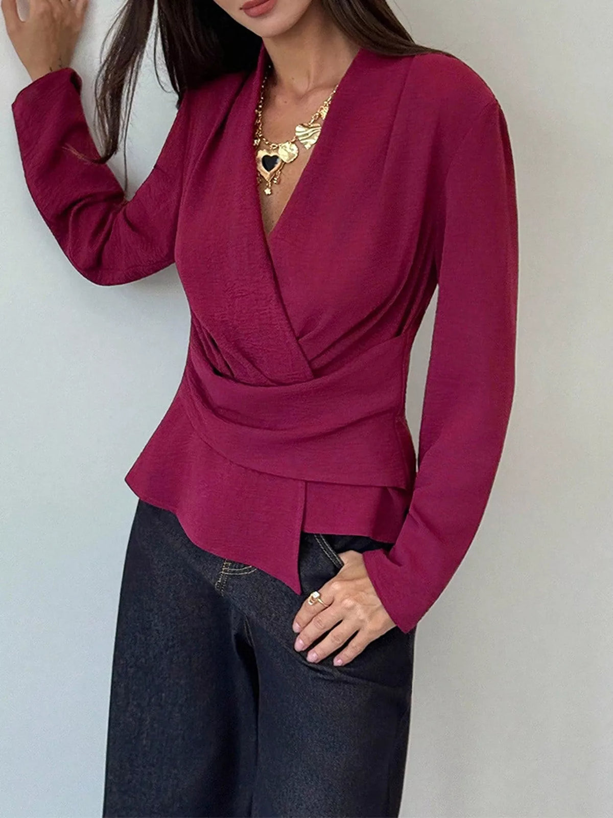 Rynkad blus med omlott – bild 5