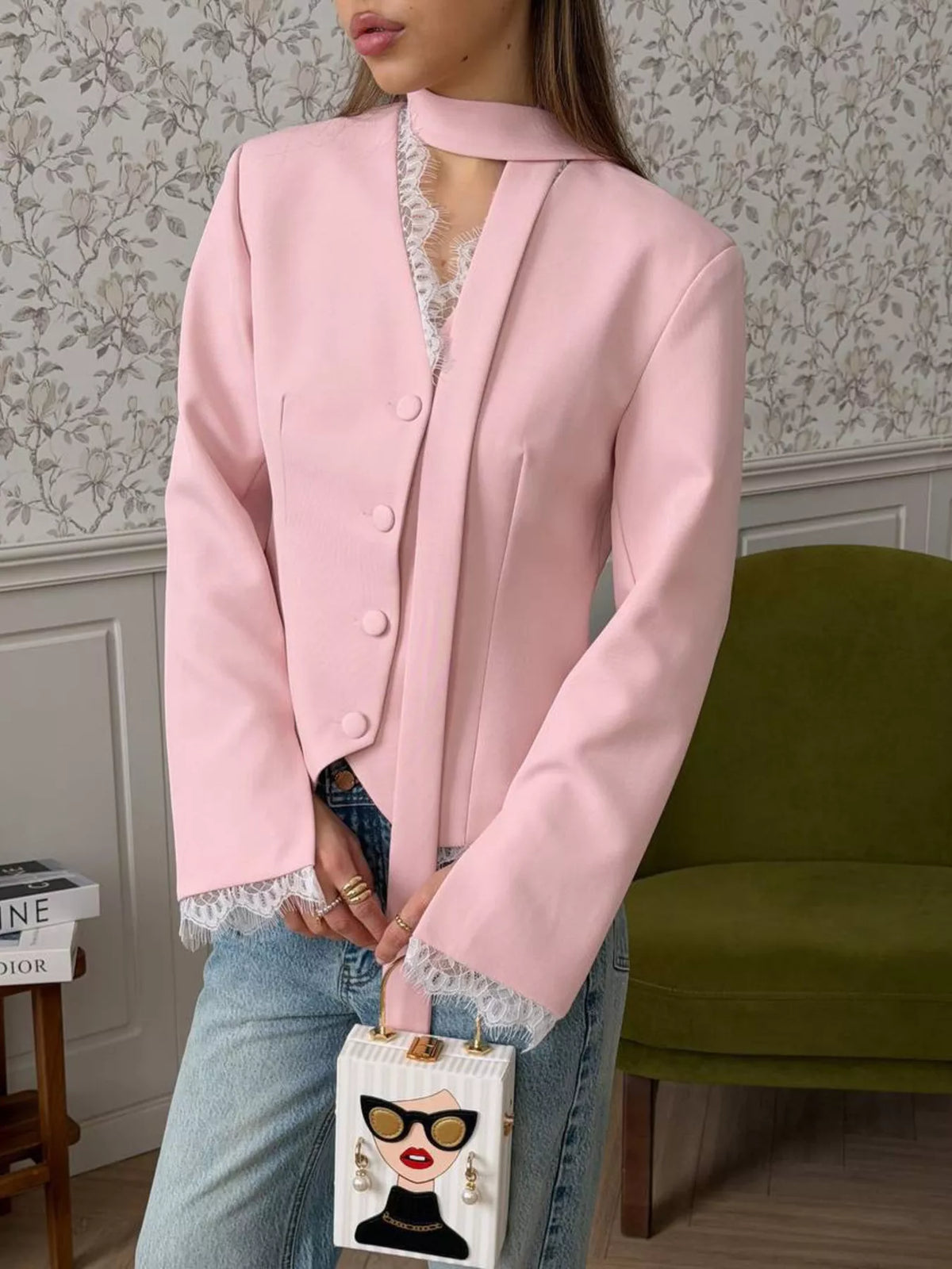 Transparent blazer med knappstängning – bild 2