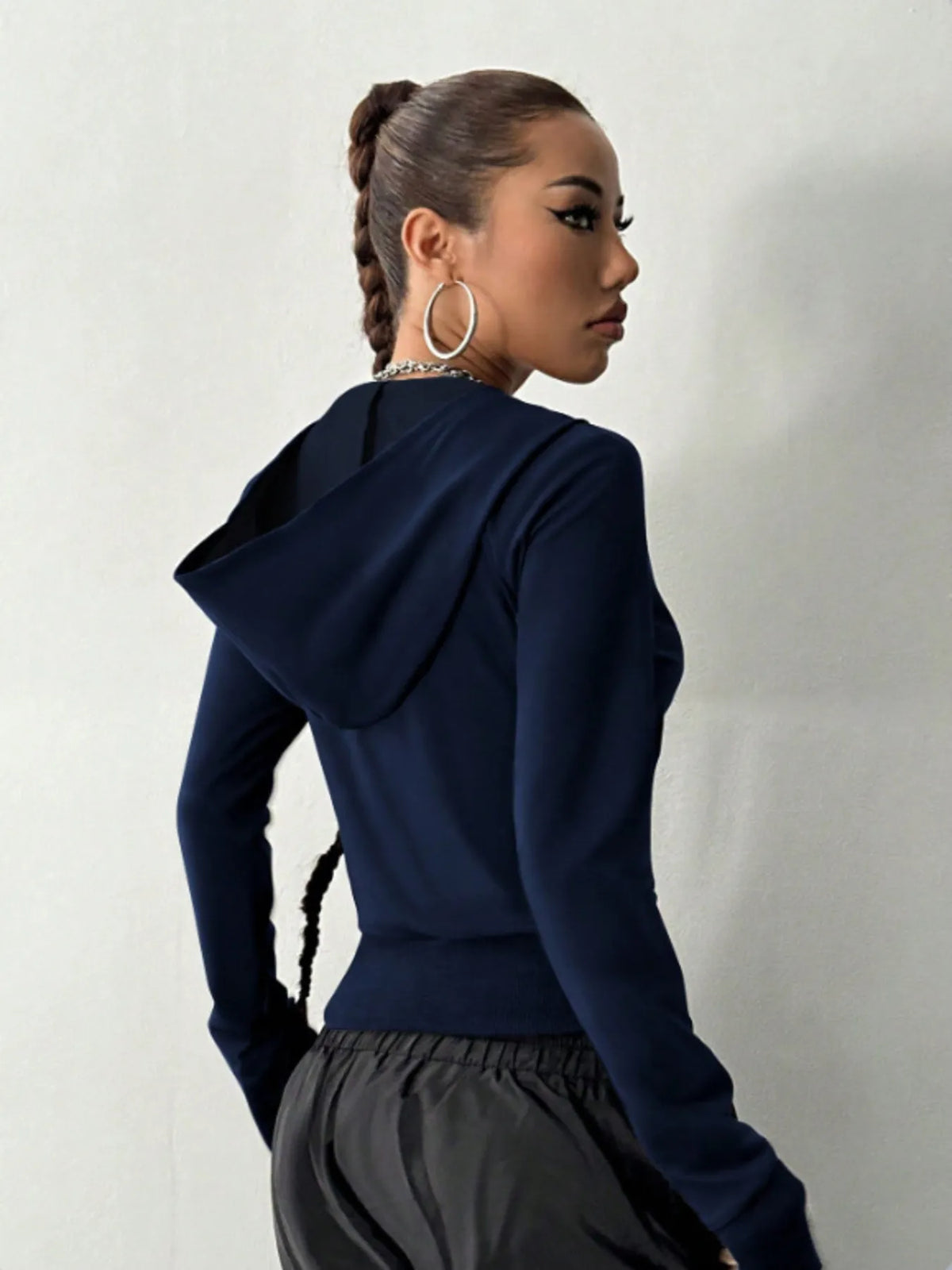 Ribbad långärmad hoodie med dragkedja – bild 32