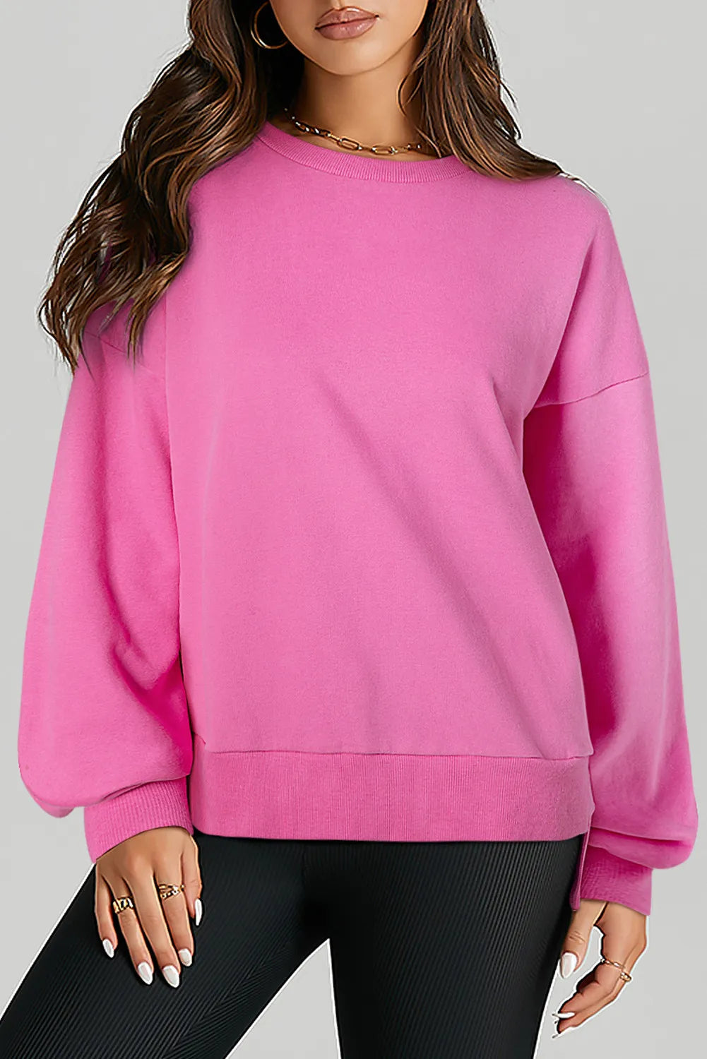 Långärmad sweatshirt med rund halsringning och asymmetrisk nederkant – bild 13