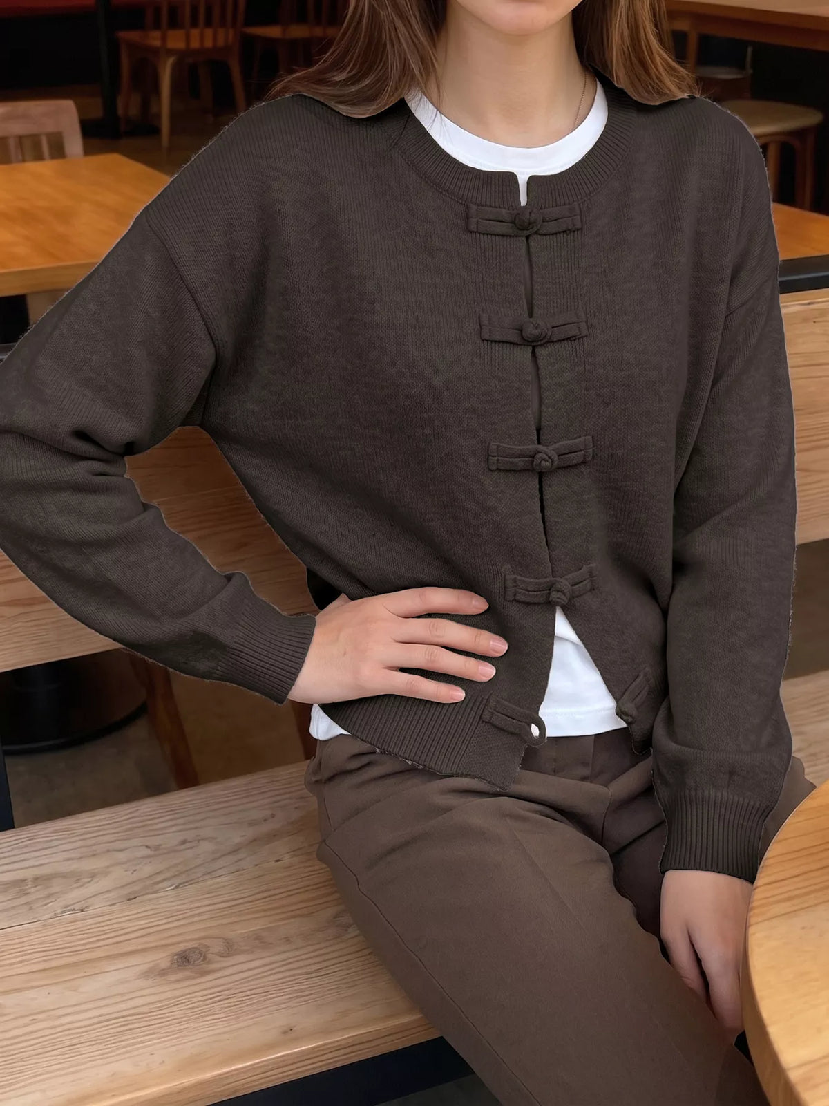 Kinesiskt inspirerad cardigan med knappstängning – bild 5