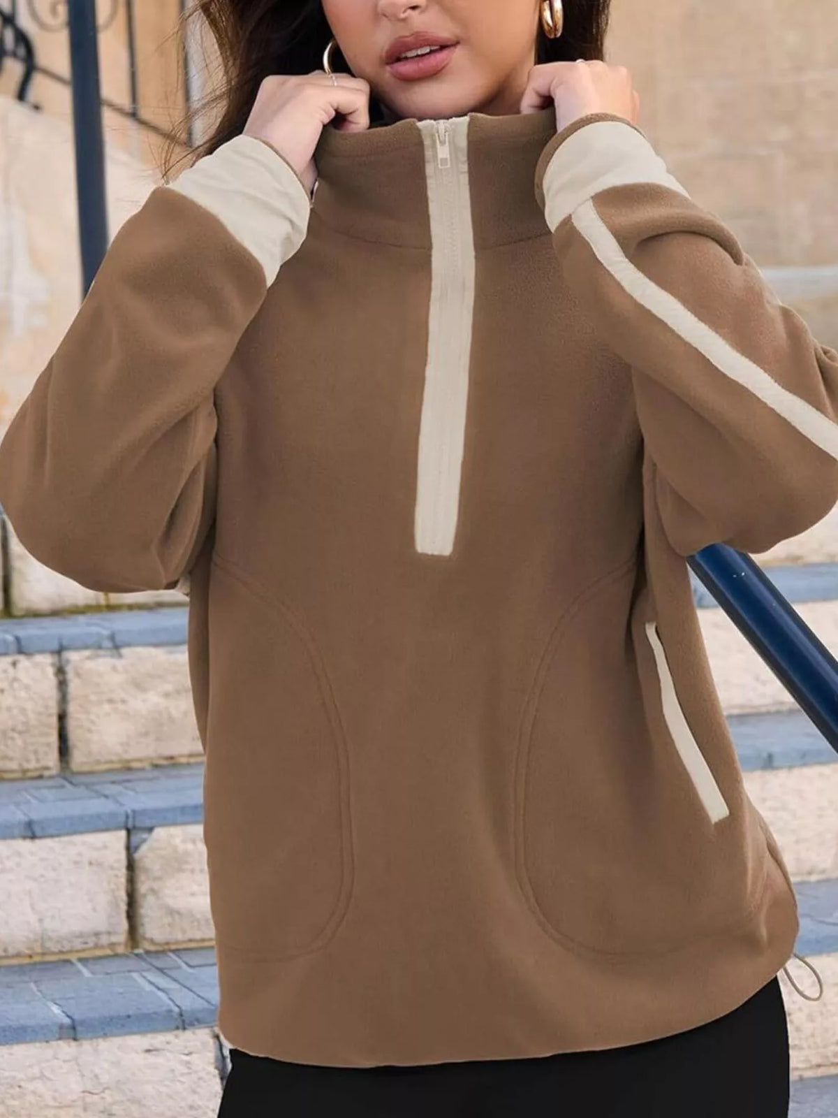 Sweatshirt med sänkt axel och halv dragkedja – bild 13