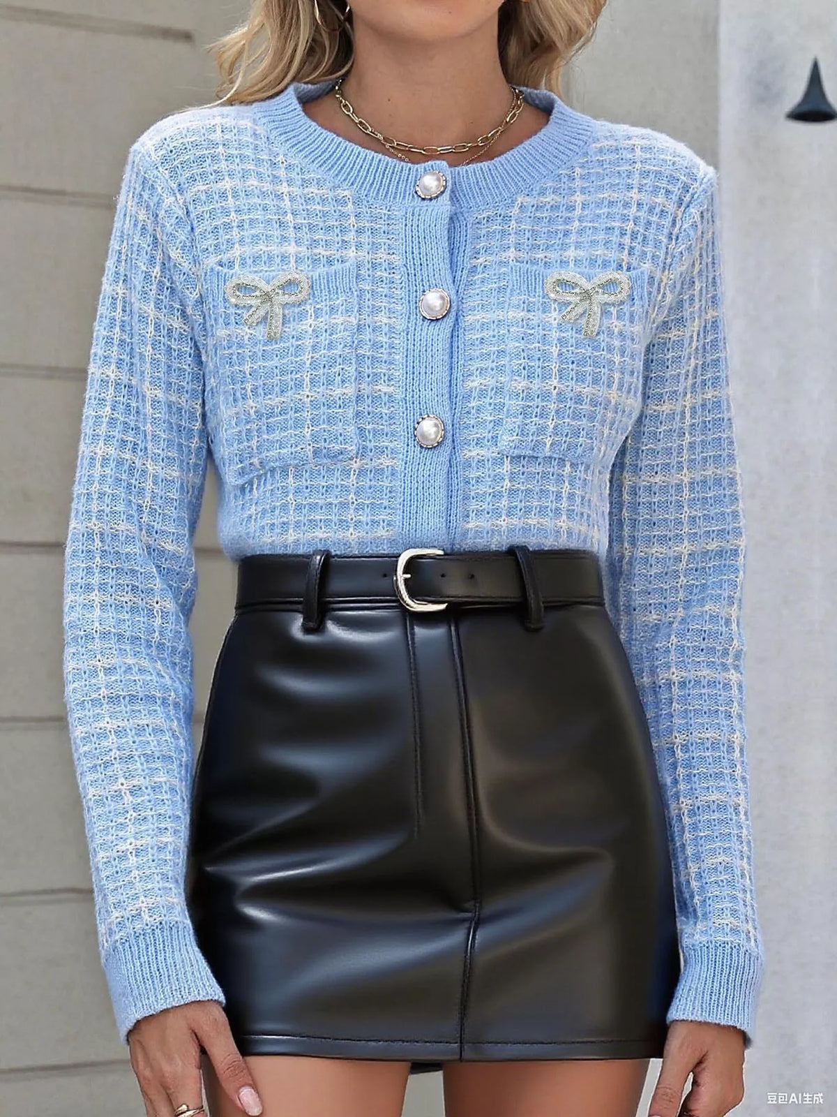 Cardigan i tweed med knappstängning – bild 7