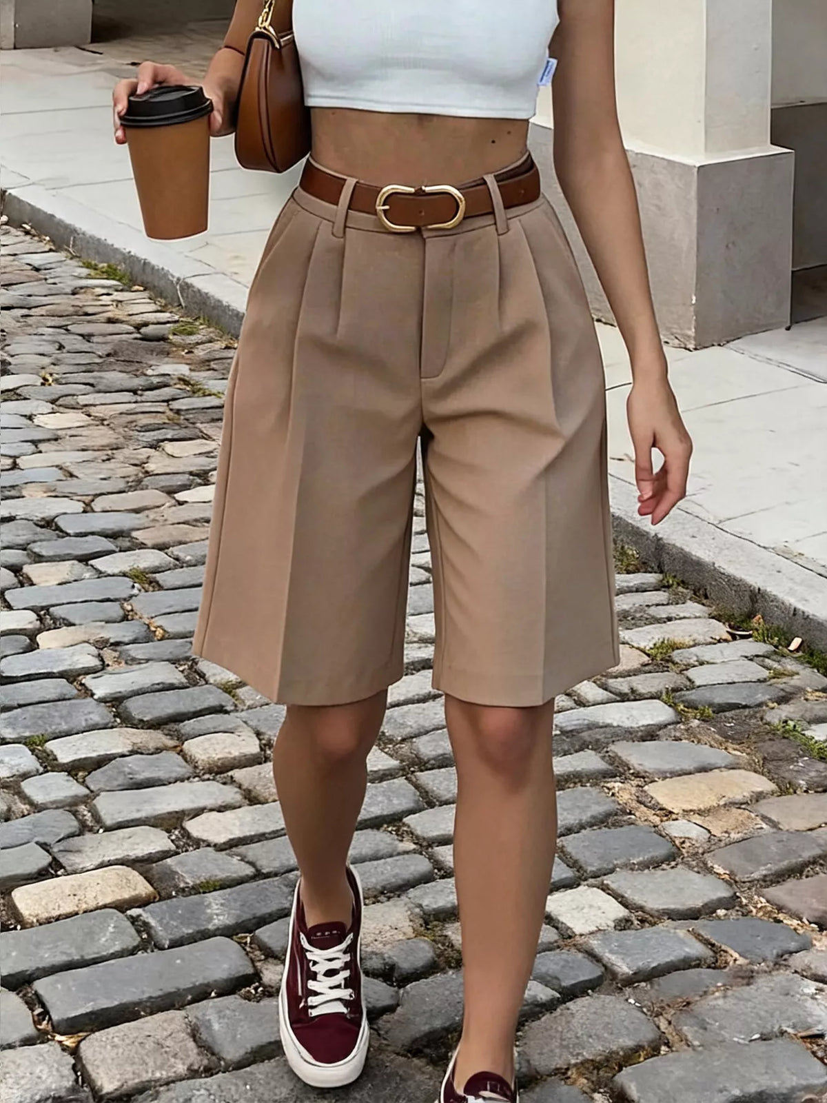 Veckade shorts med hög midja – bild 3