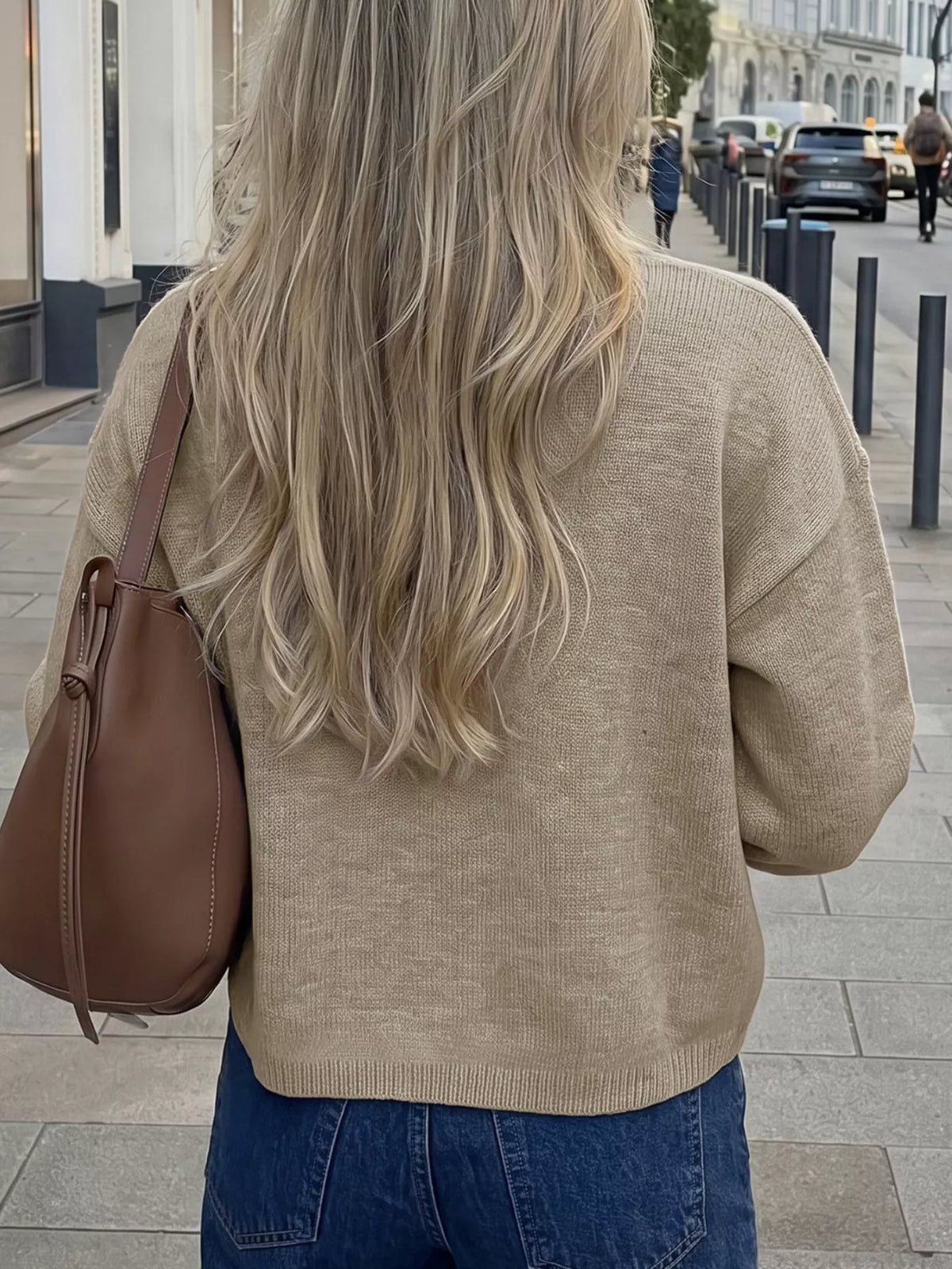 Stickad cardigan med öppen modell – bild 5