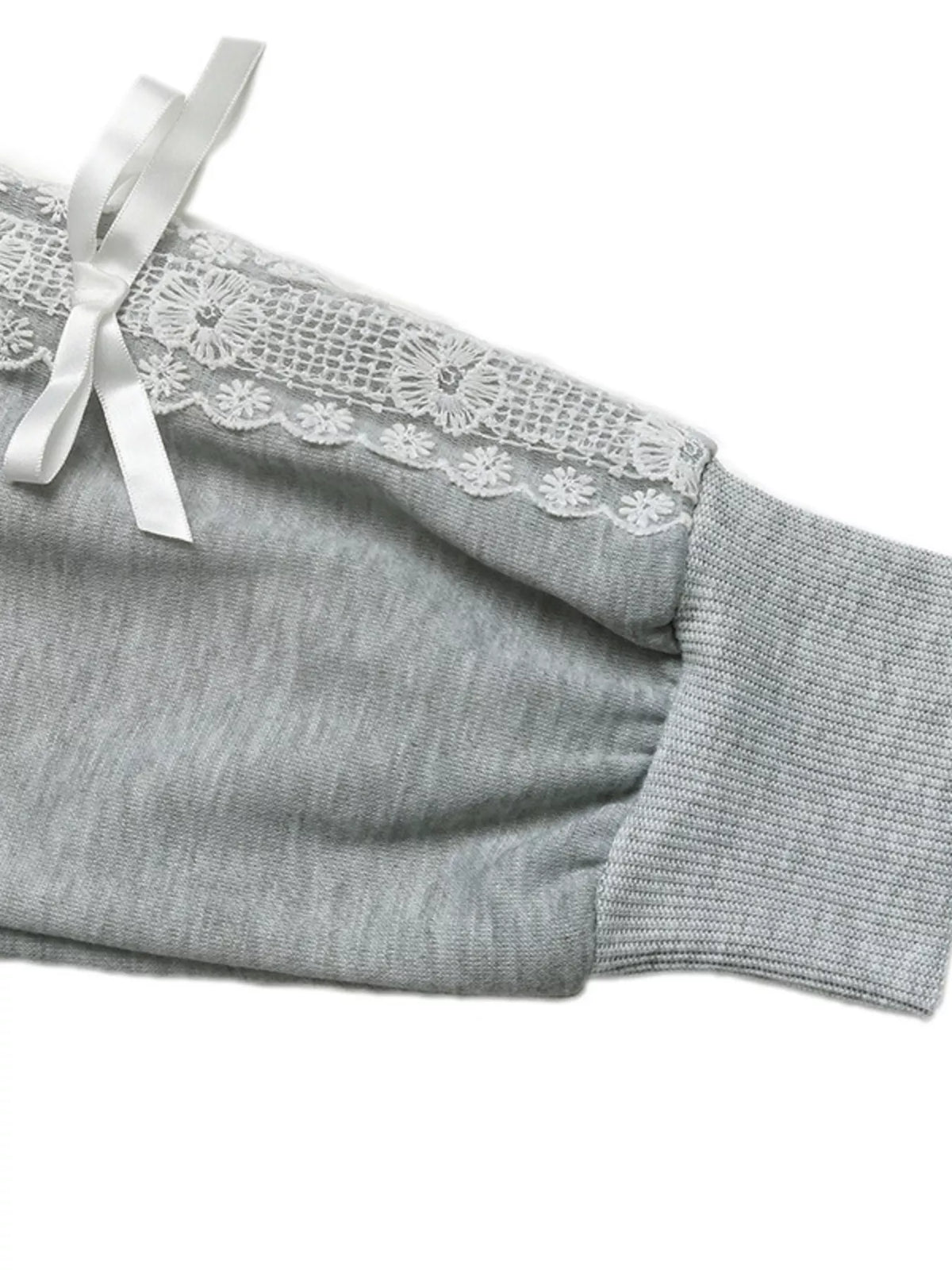 Sweatshirt med rund halsringning och spetskant – bild 9