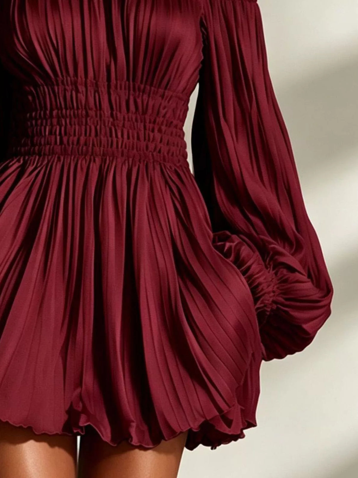 Veckad offshoulder miniklänning med fickor – bild 15