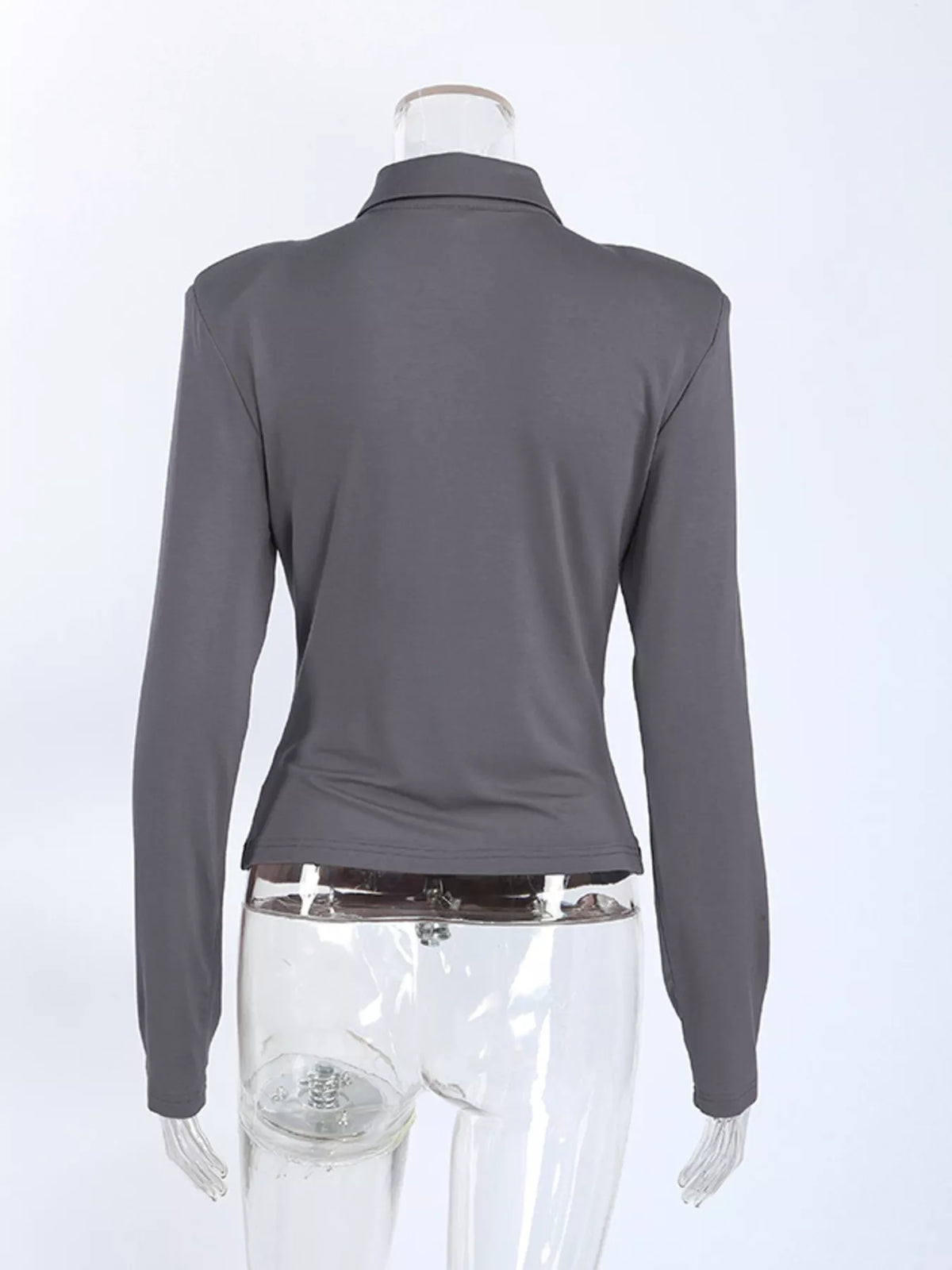 Asymmetrisk rynkad t-shirt med cut out-detalj i viskos – bild 9