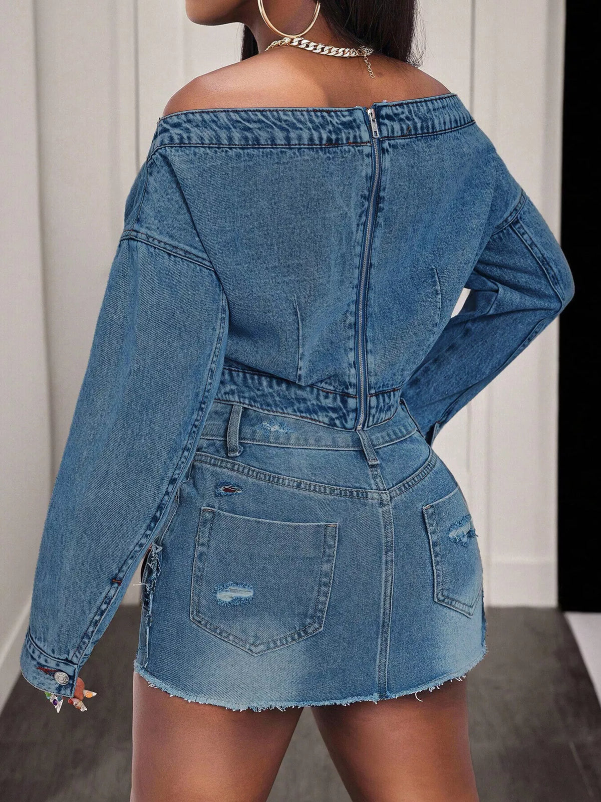 Offshoulder topp i denim – bild 6