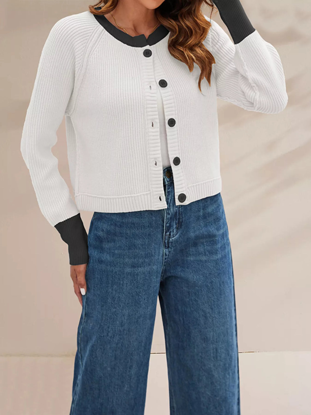 Ribbad cardigan med färgblock – bild 12