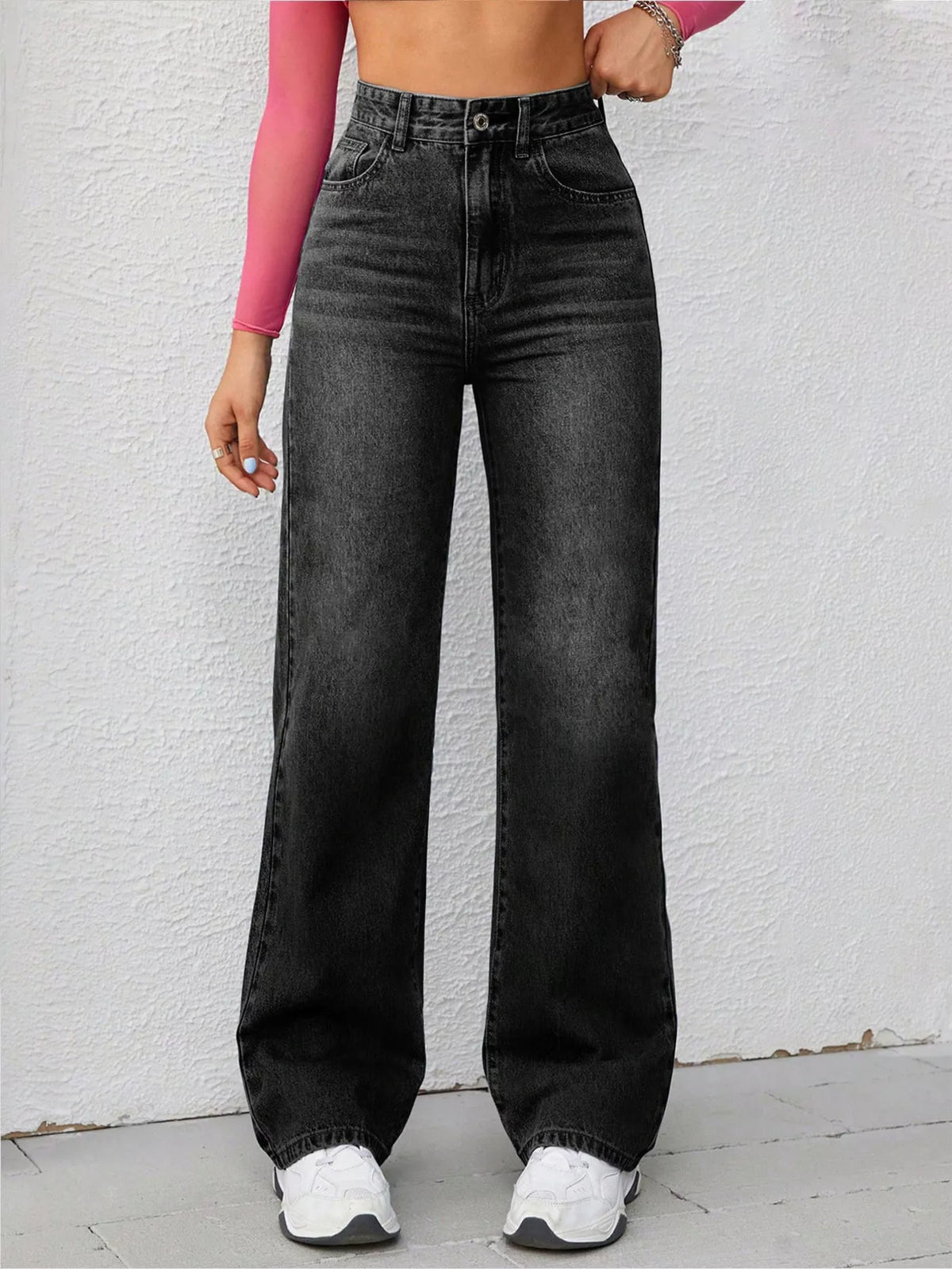 Vida jeans med hög midja, knappstängning och slitningar – bild 4