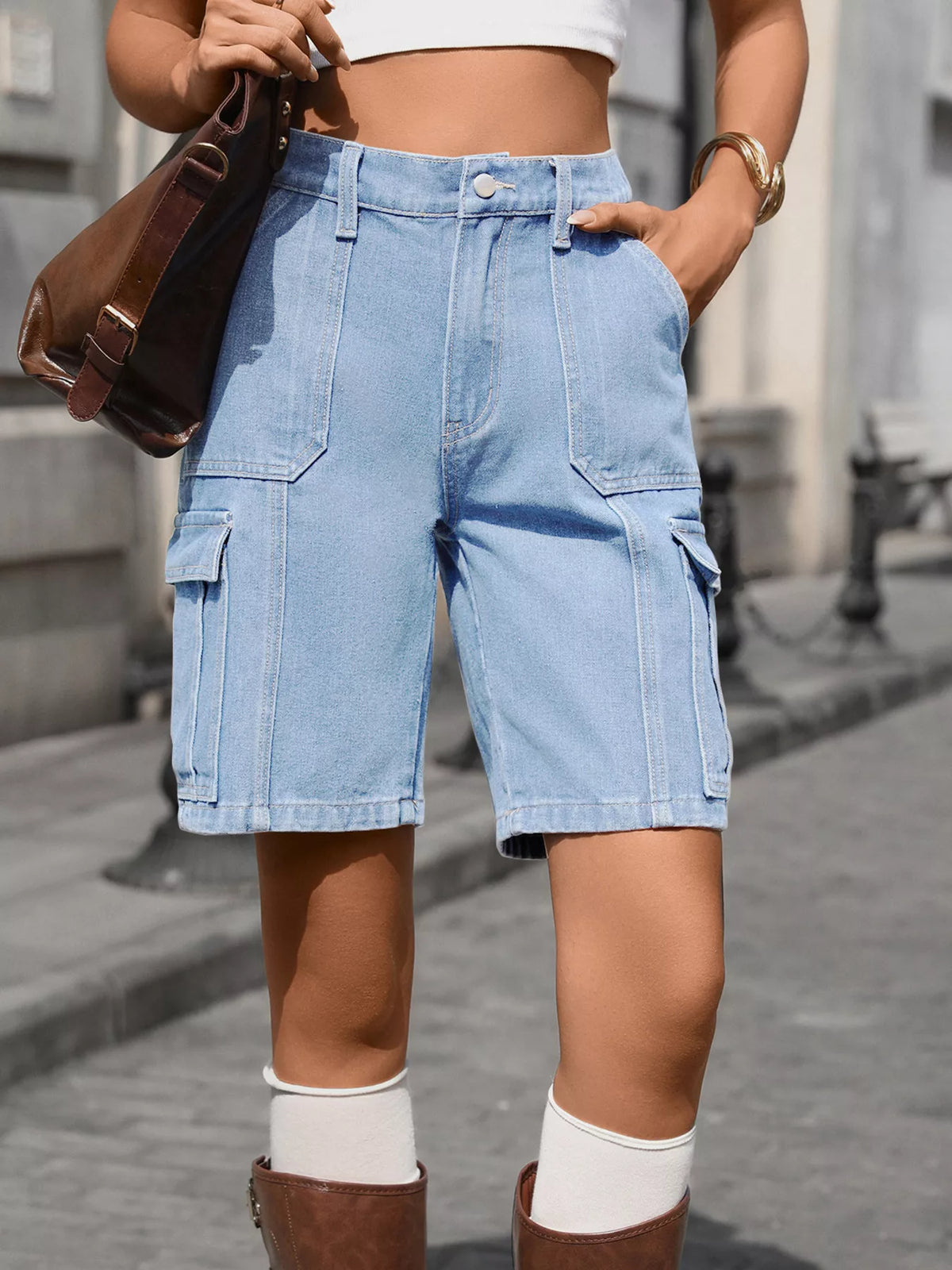 Tvättade shorts i denim med hög midja