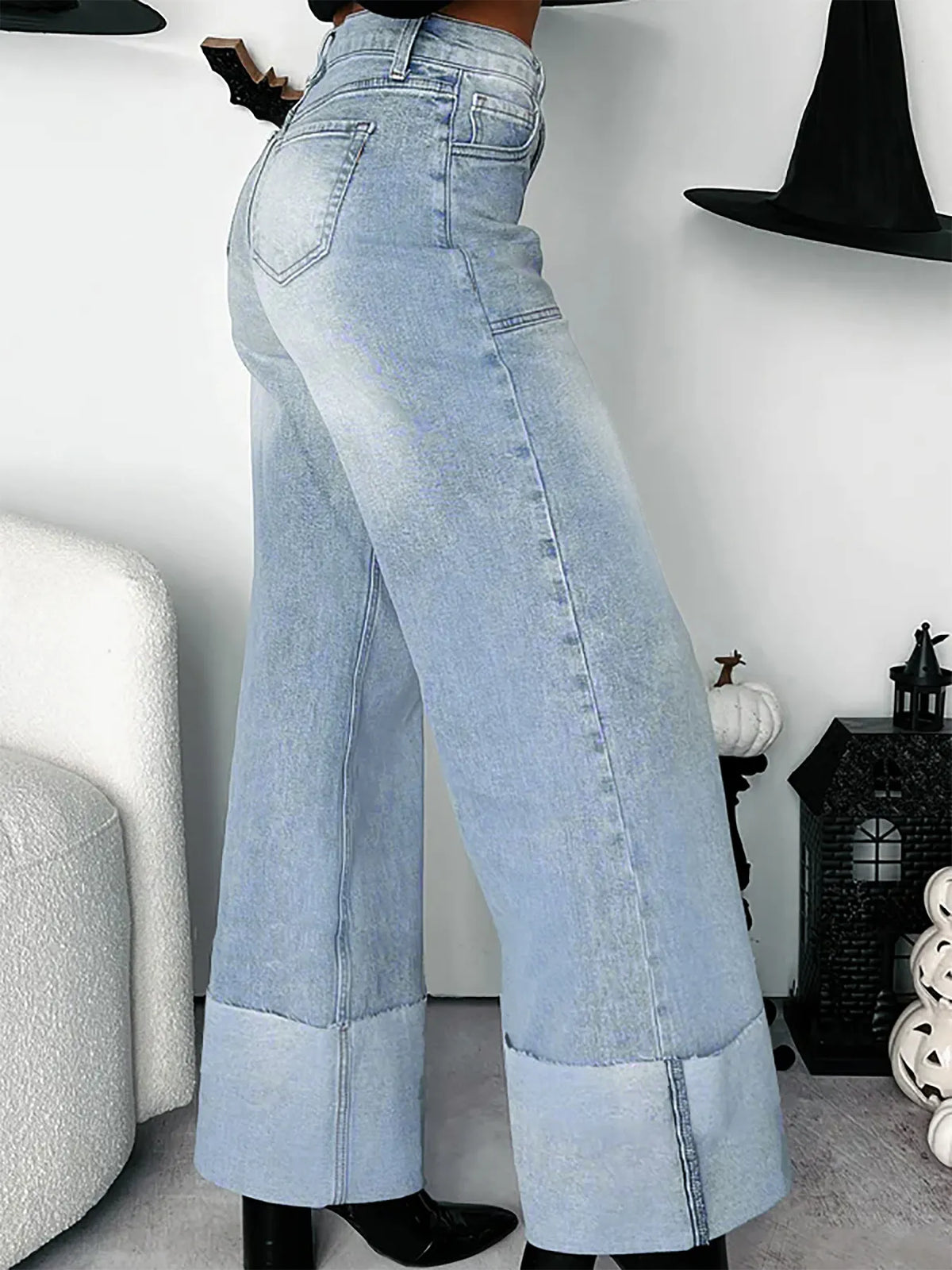 Vida jeans med hög midja och uppvikt kant – bild 2