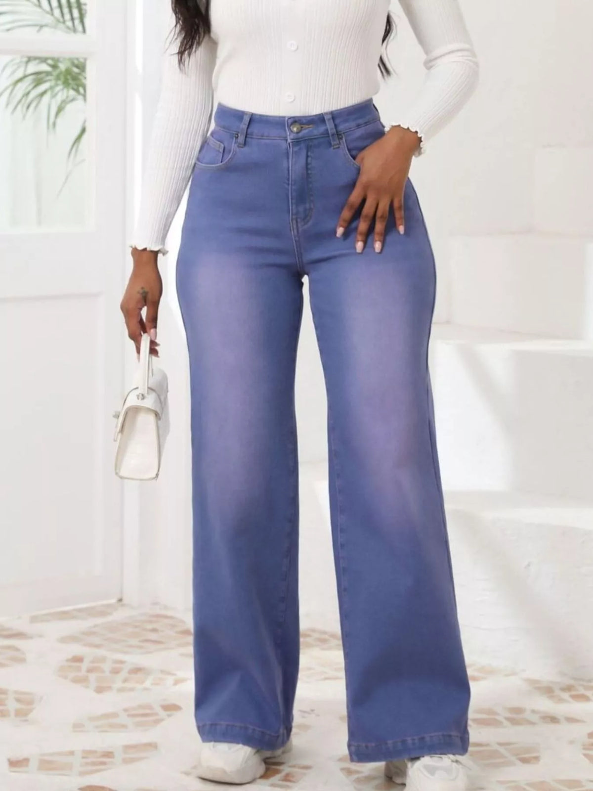 Jeans med klassisk blå tvätt och hög midja – bild 7
