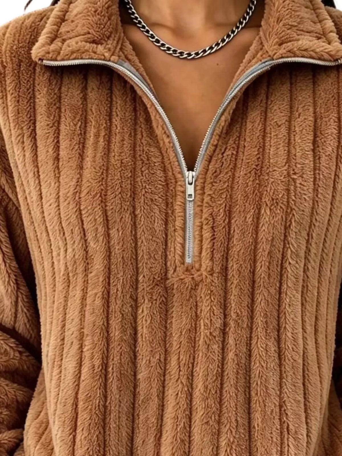 Sweatshirt med sänkt axel och kort dragkedja – bild 11
