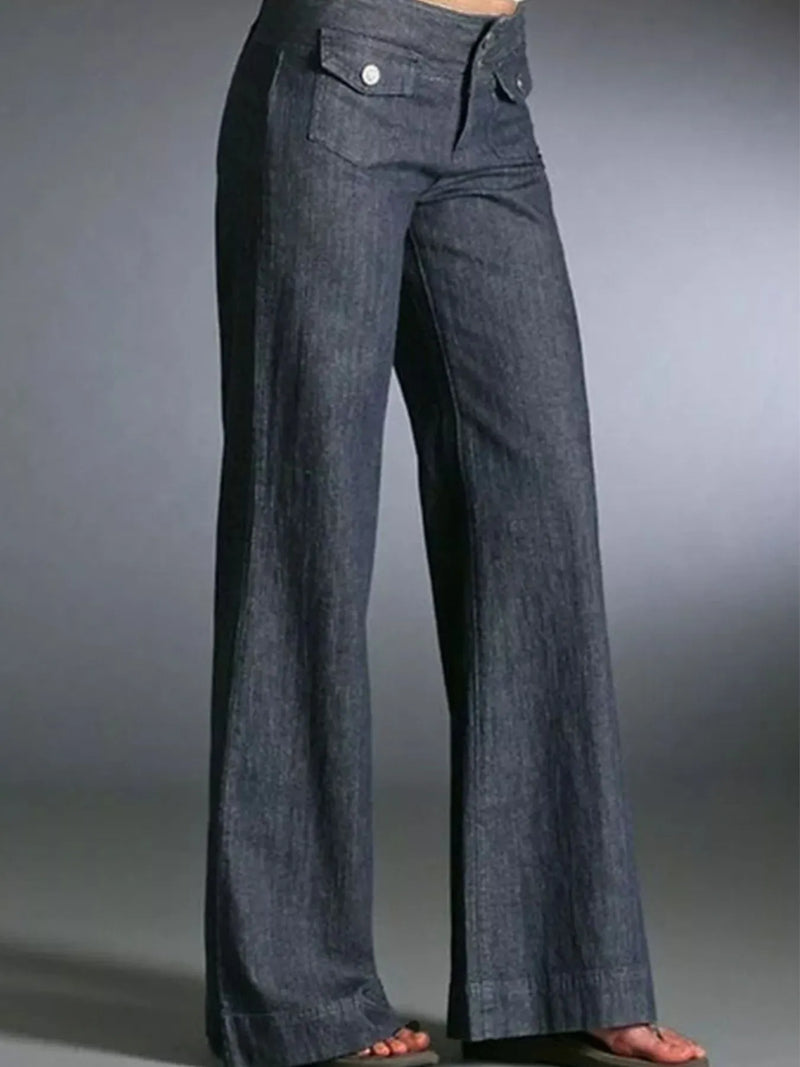 Jeans med mörkgrå tvätt och hög midja