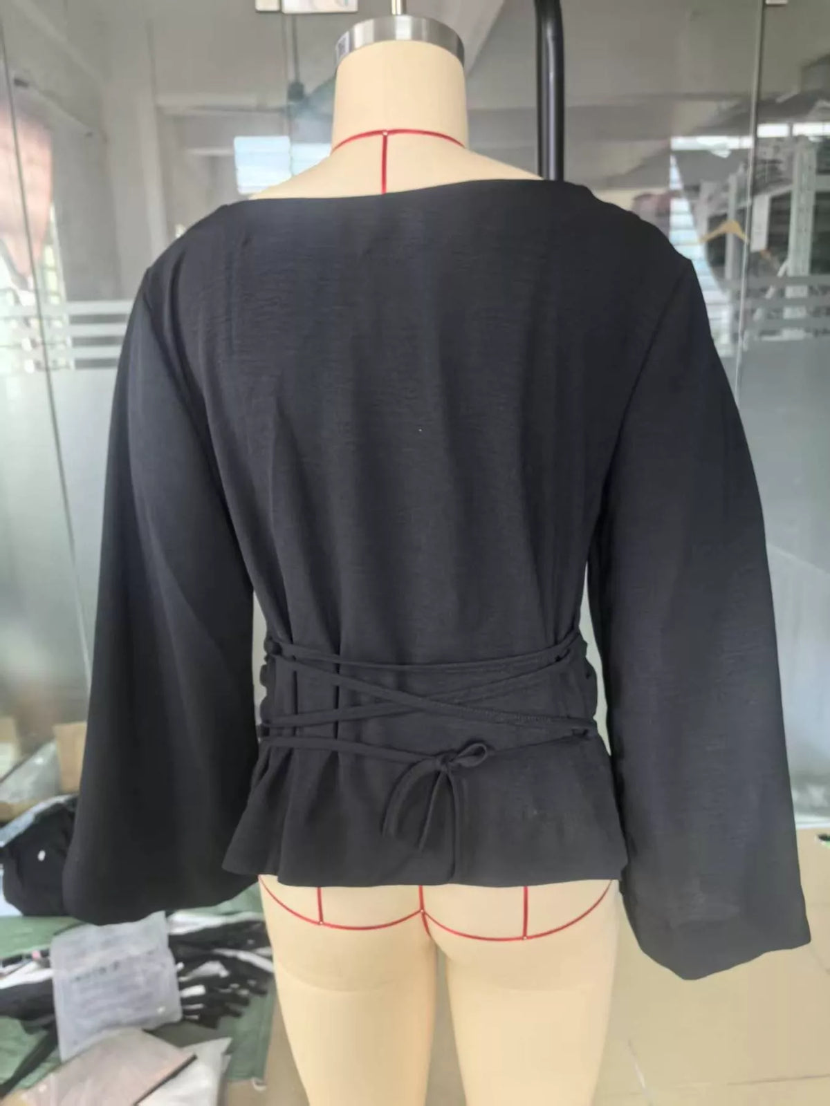 Slimmad båtringad t-shirt – bild 5