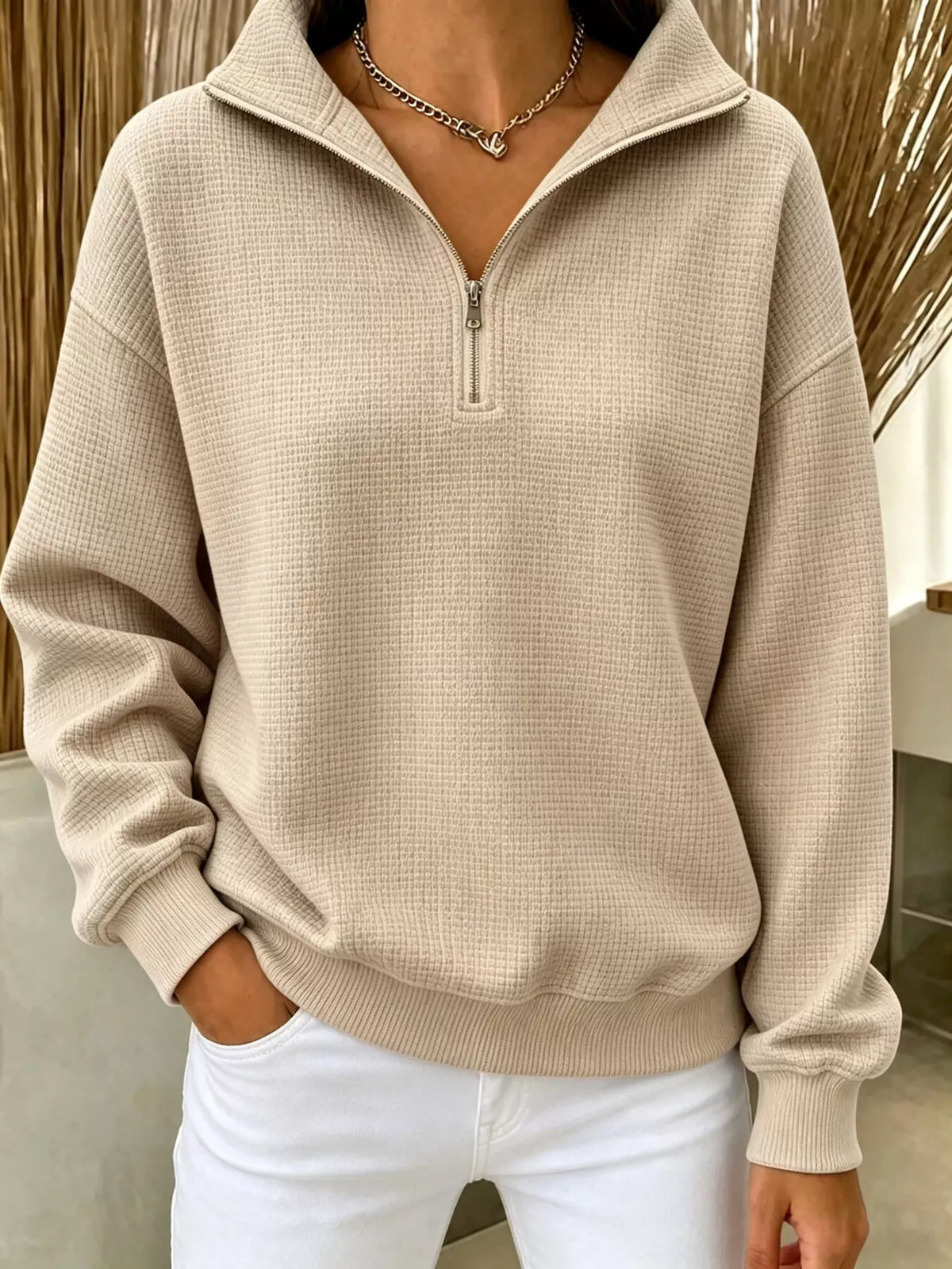 Våffelstickad sweatshirt med kort dragkedja – bild 3