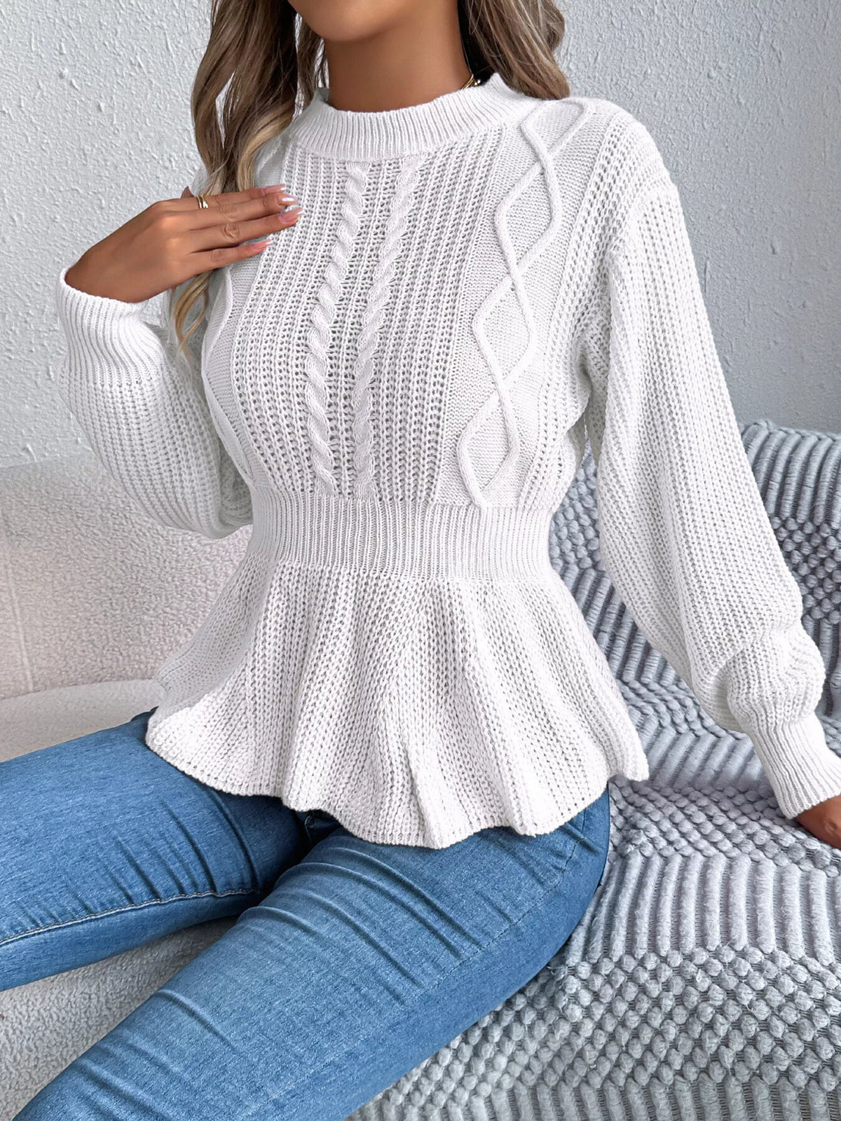 Kabelstickad tröja med peplum – bild 9