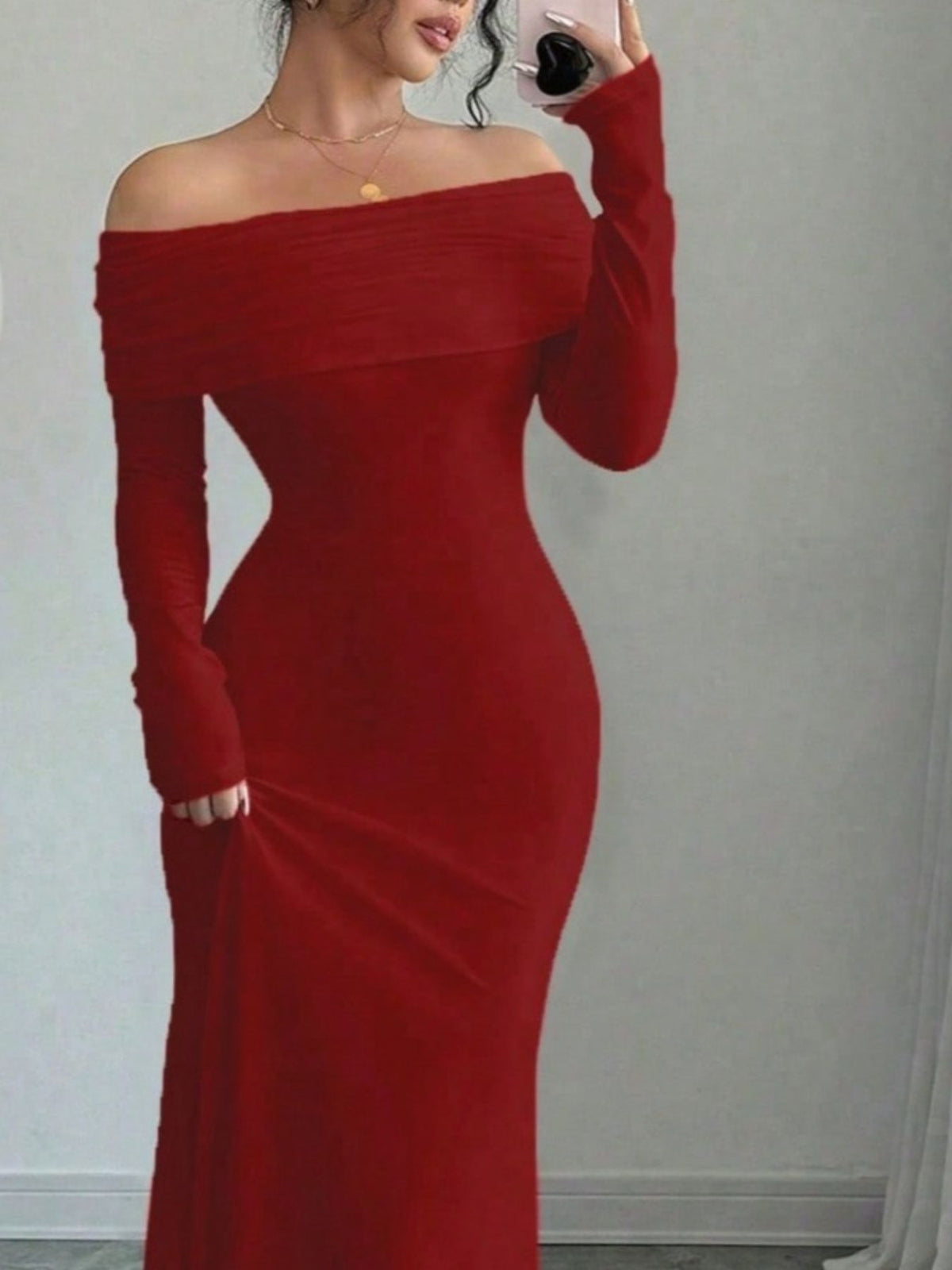 Offshoulder maxiklänning – bild 10