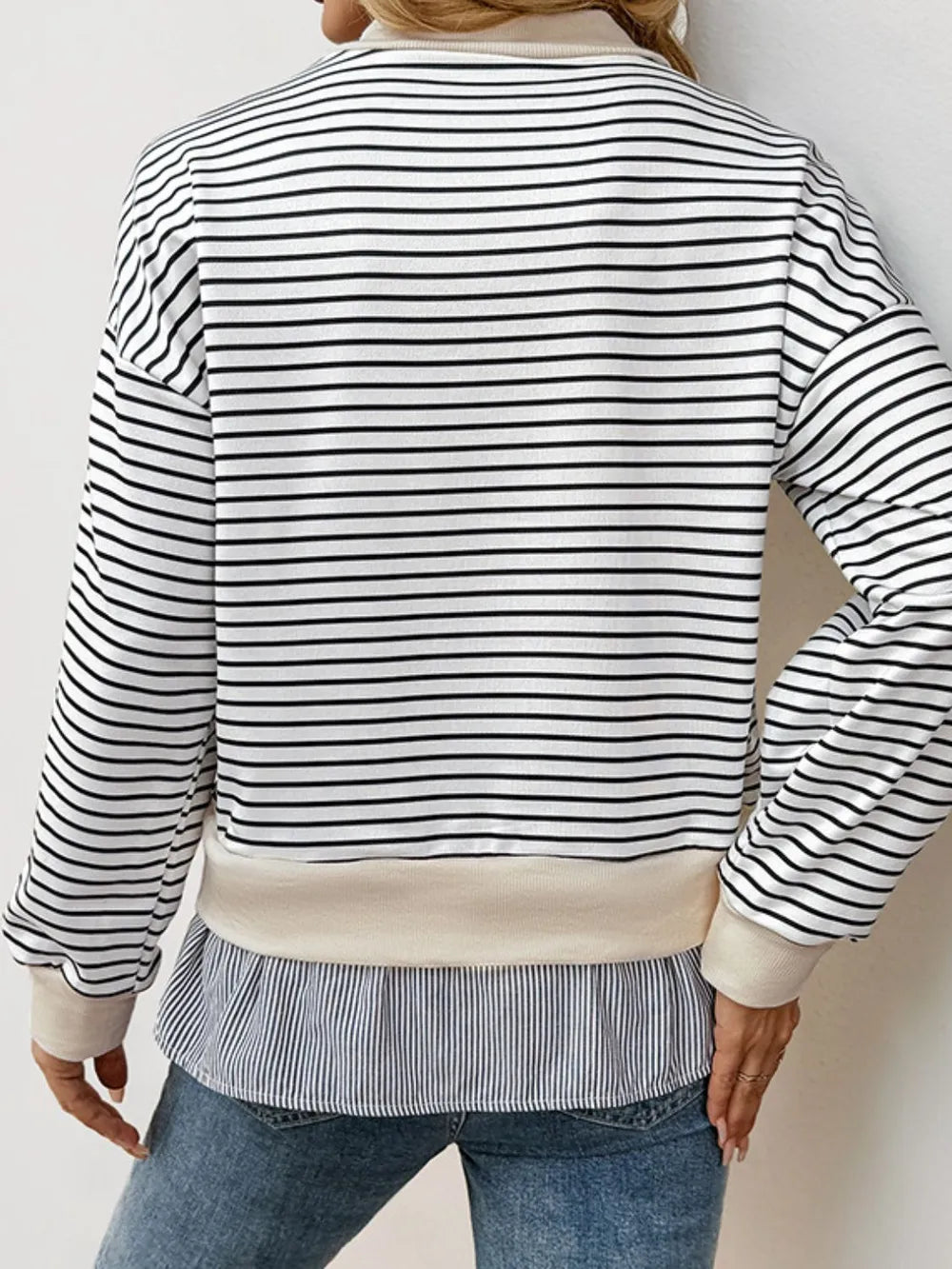 Randig skiktad sweatshirt – bild 2