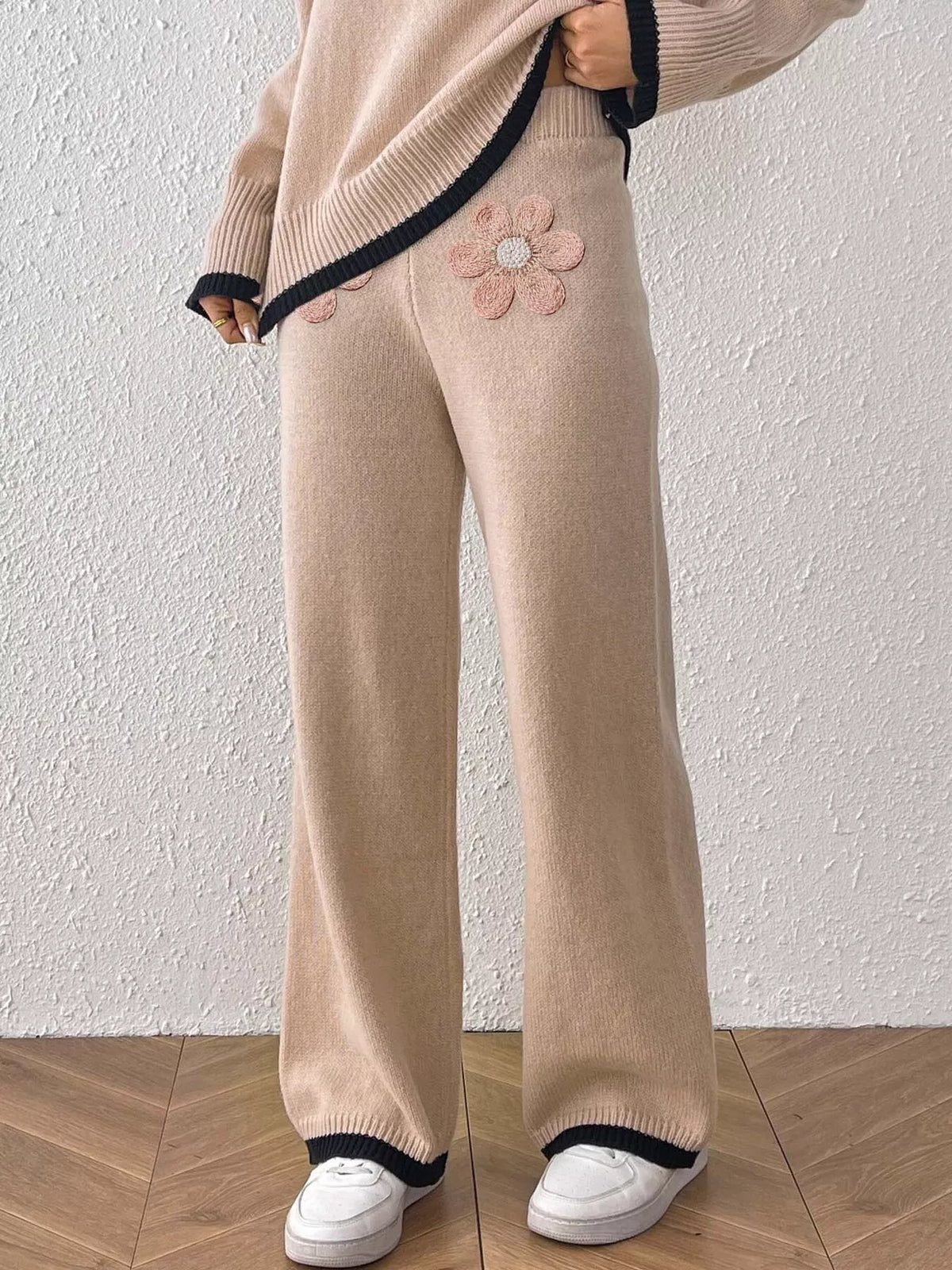 Blommiga byxor med hög midja – bild 4
