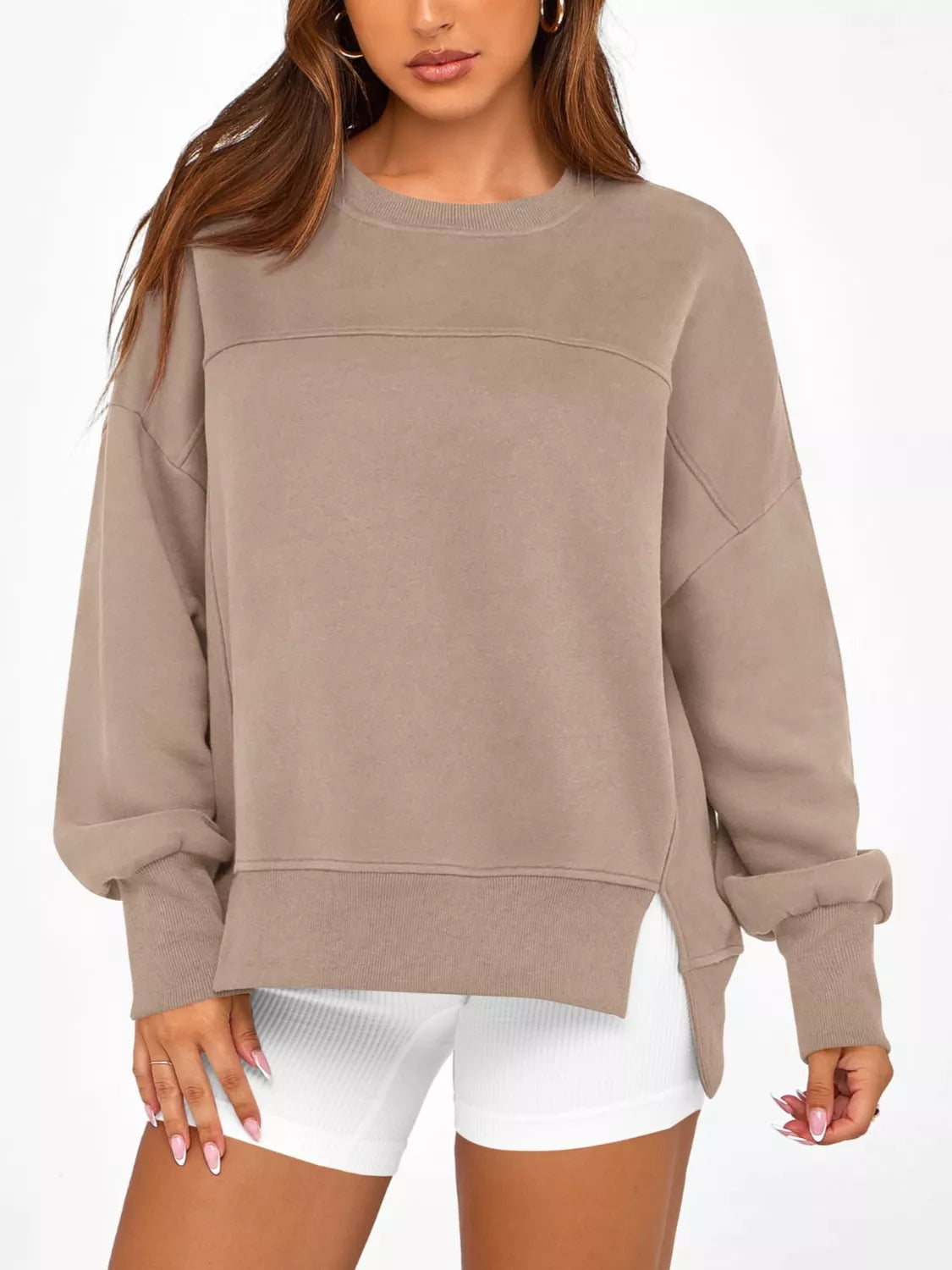 Ledigt sittande sweatshirt med slits – bild 28