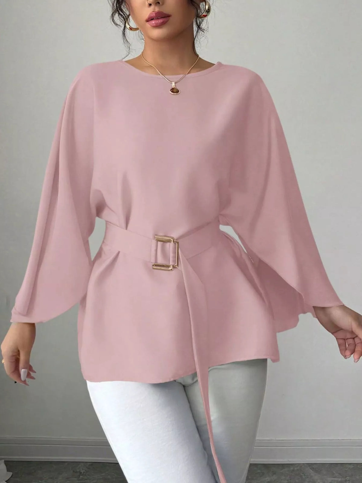 Blus med rund halsringning och fladdermusärm – bild 6
