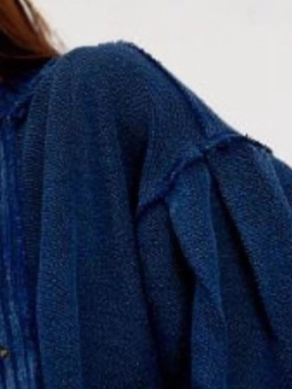 Oversize cardigan med sänkt axel och tryckknappar – bild 10