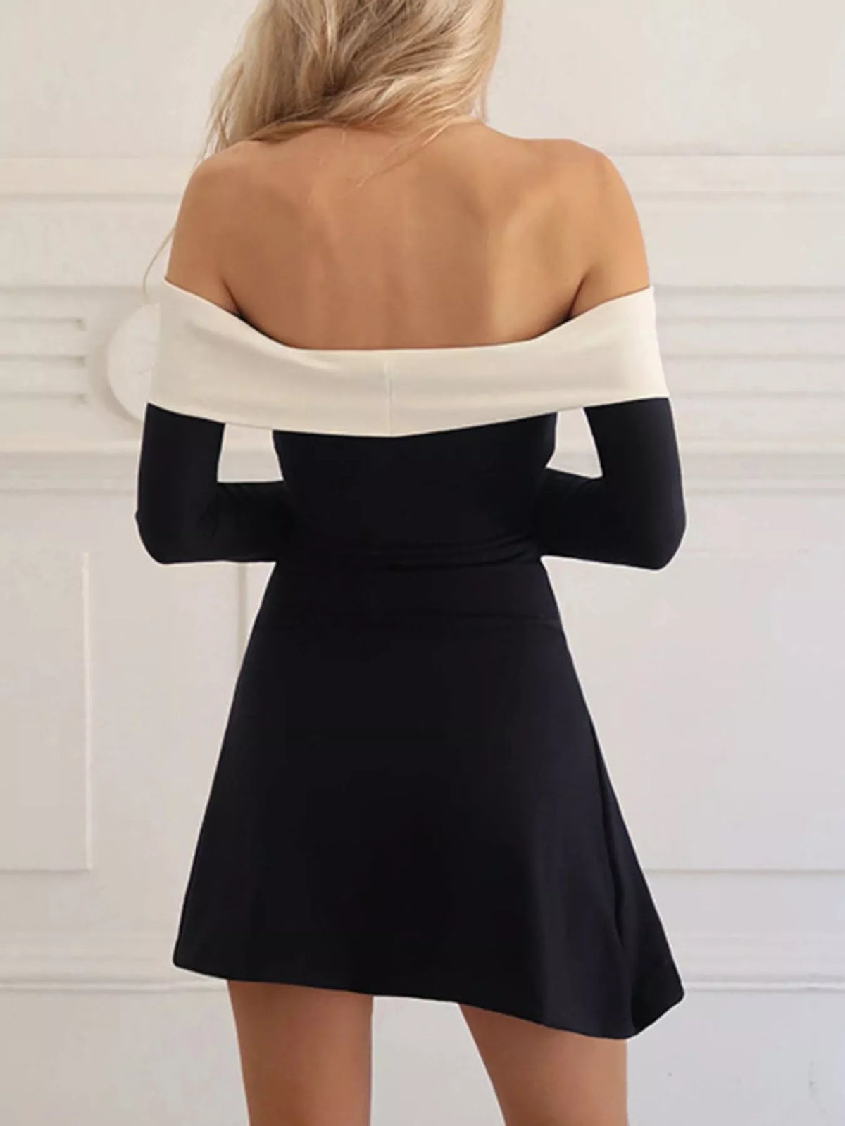 Offshoulder miniklänning – bild 2