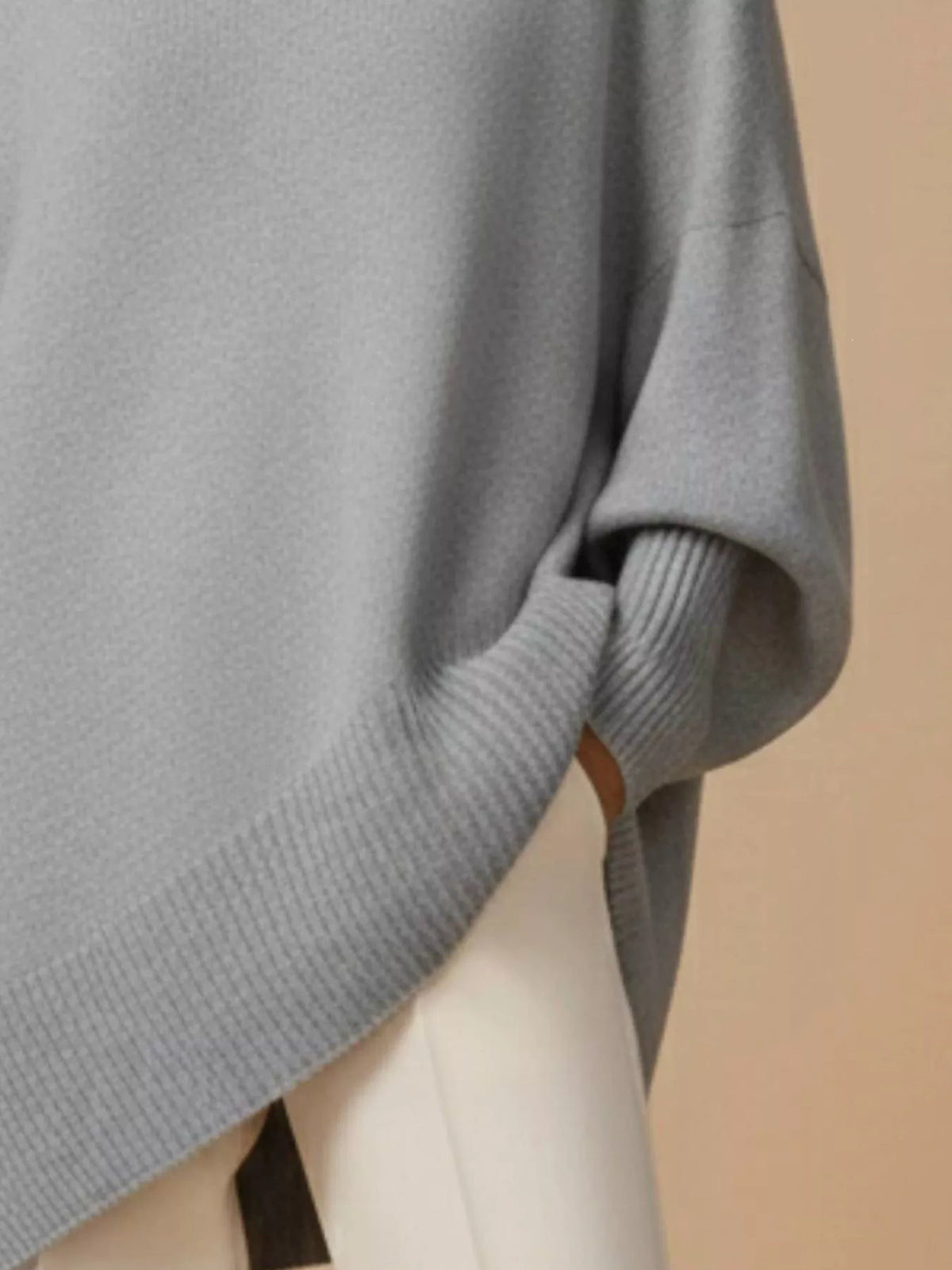Ribbad oversize tröja med fladdermusärm – bild 7
