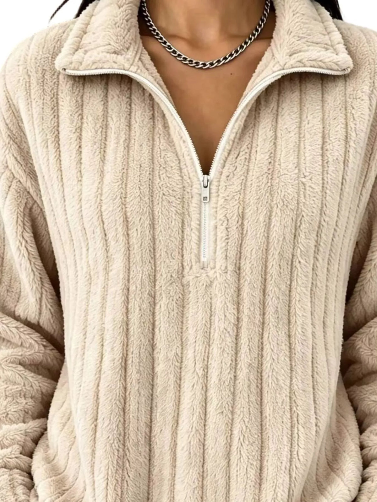 Sweatshirt med sänkt axel och kort dragkedja – bild 6