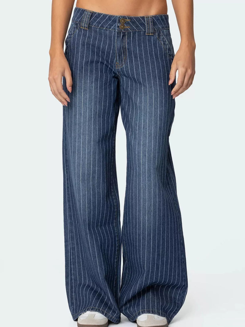 Randiga vida jeans med knappstängning