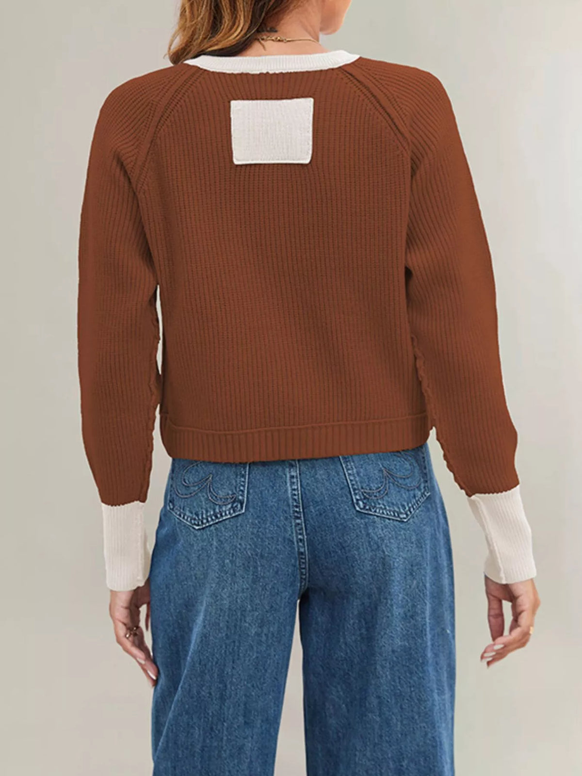 Ribbad cardigan med färgblock – bild 5