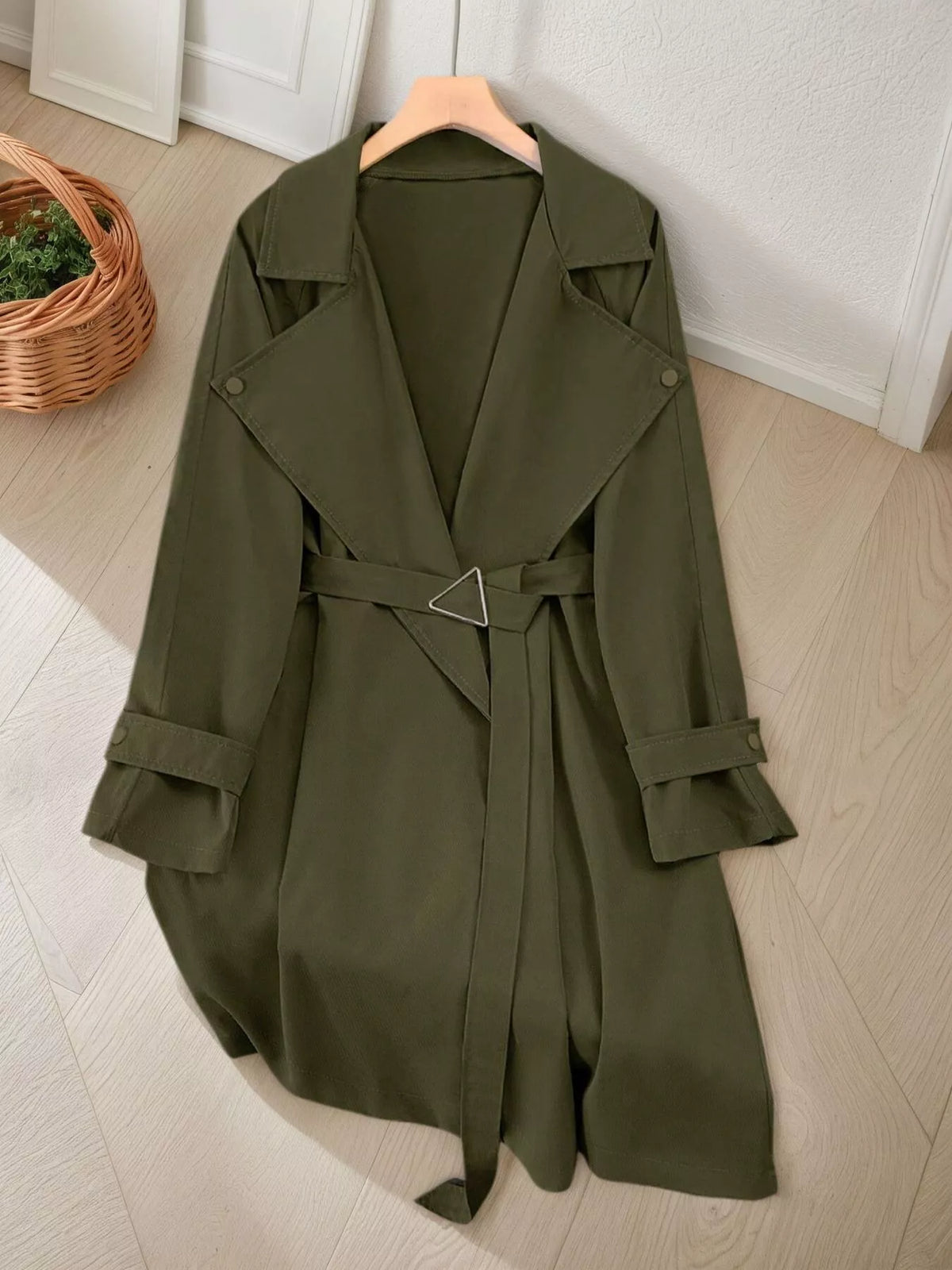Lång trenchcoat med slagkrage – bild 12