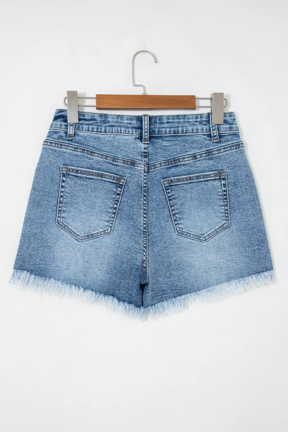 Shorts i denim med westerndetaljer – bild 4