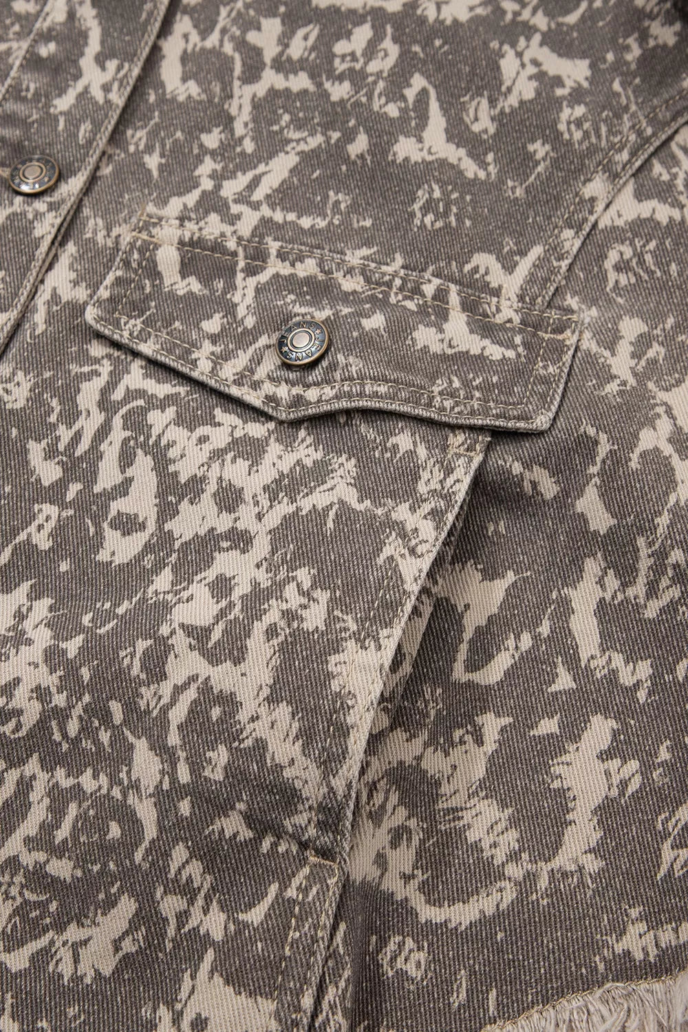 Abstrakt mönstrad jacka i denim – bild 11