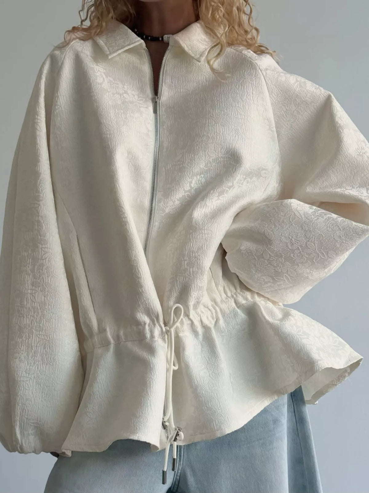 Jacquardvävd jacka med peplum – bild 2