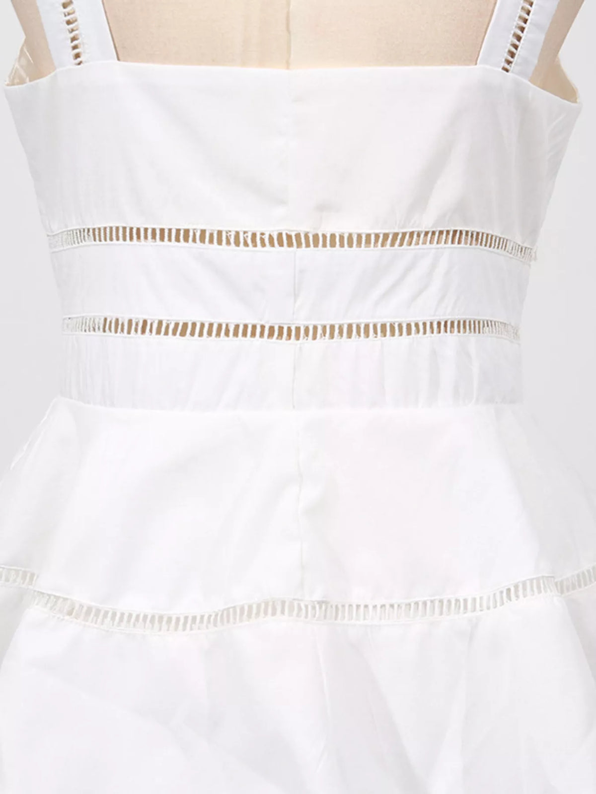 Broderad midiklänning i broderi anglaise – bild 11