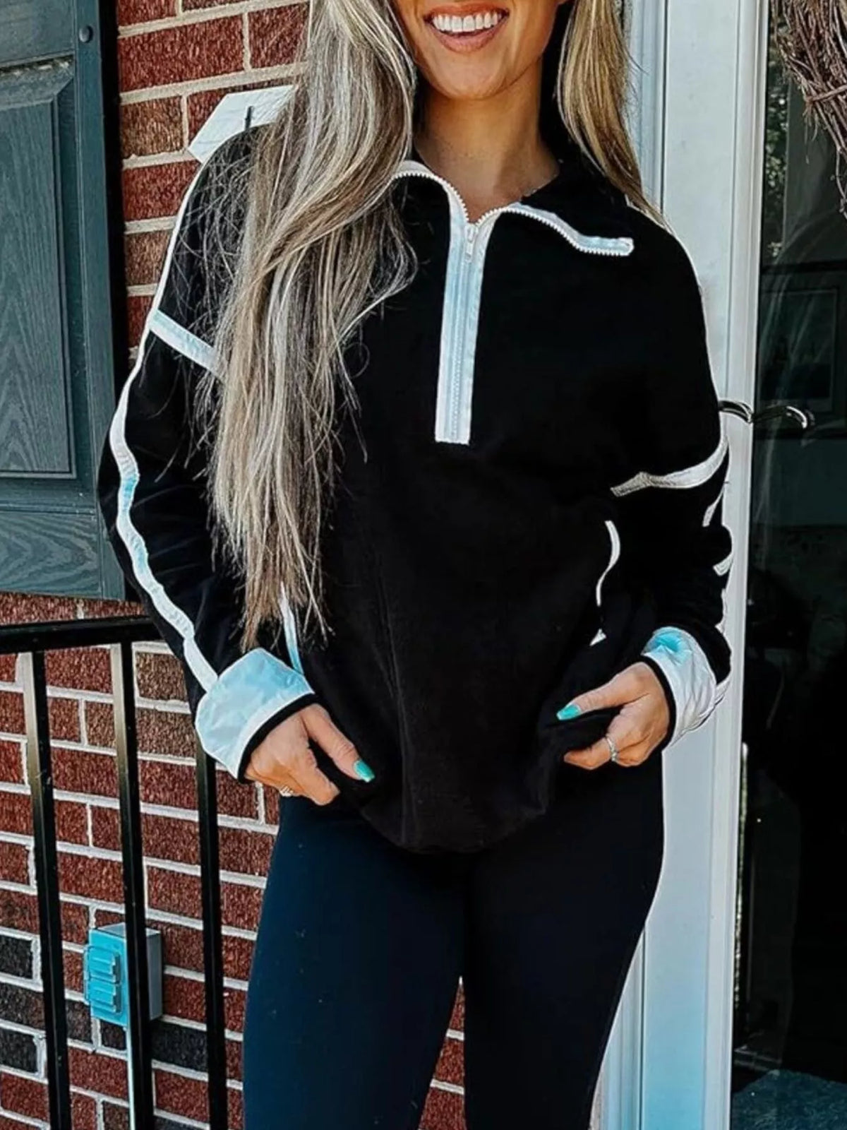 Sweatshirt med sänkt axel och halv dragkedja – bild 9