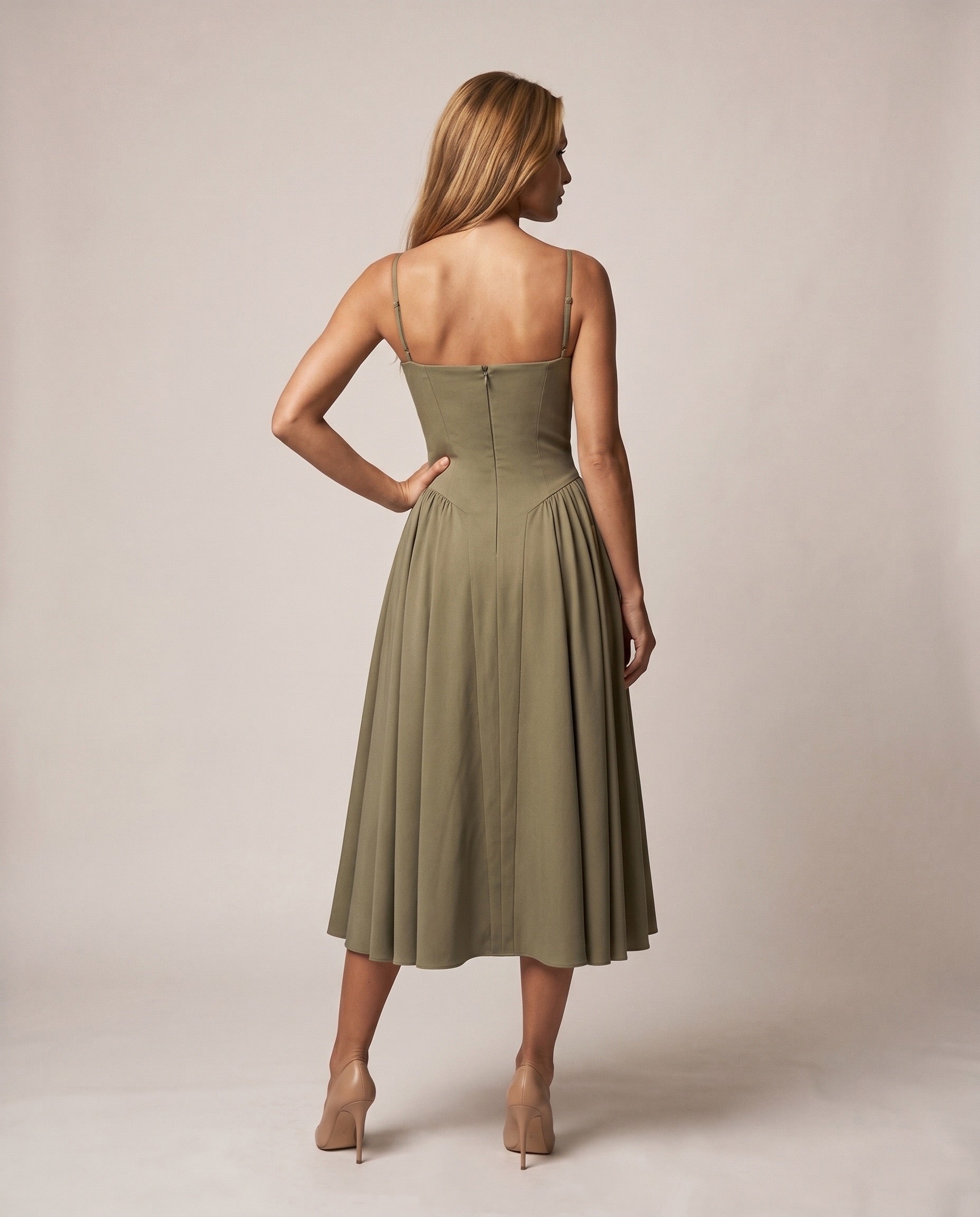 Svea - Midi Klänning
